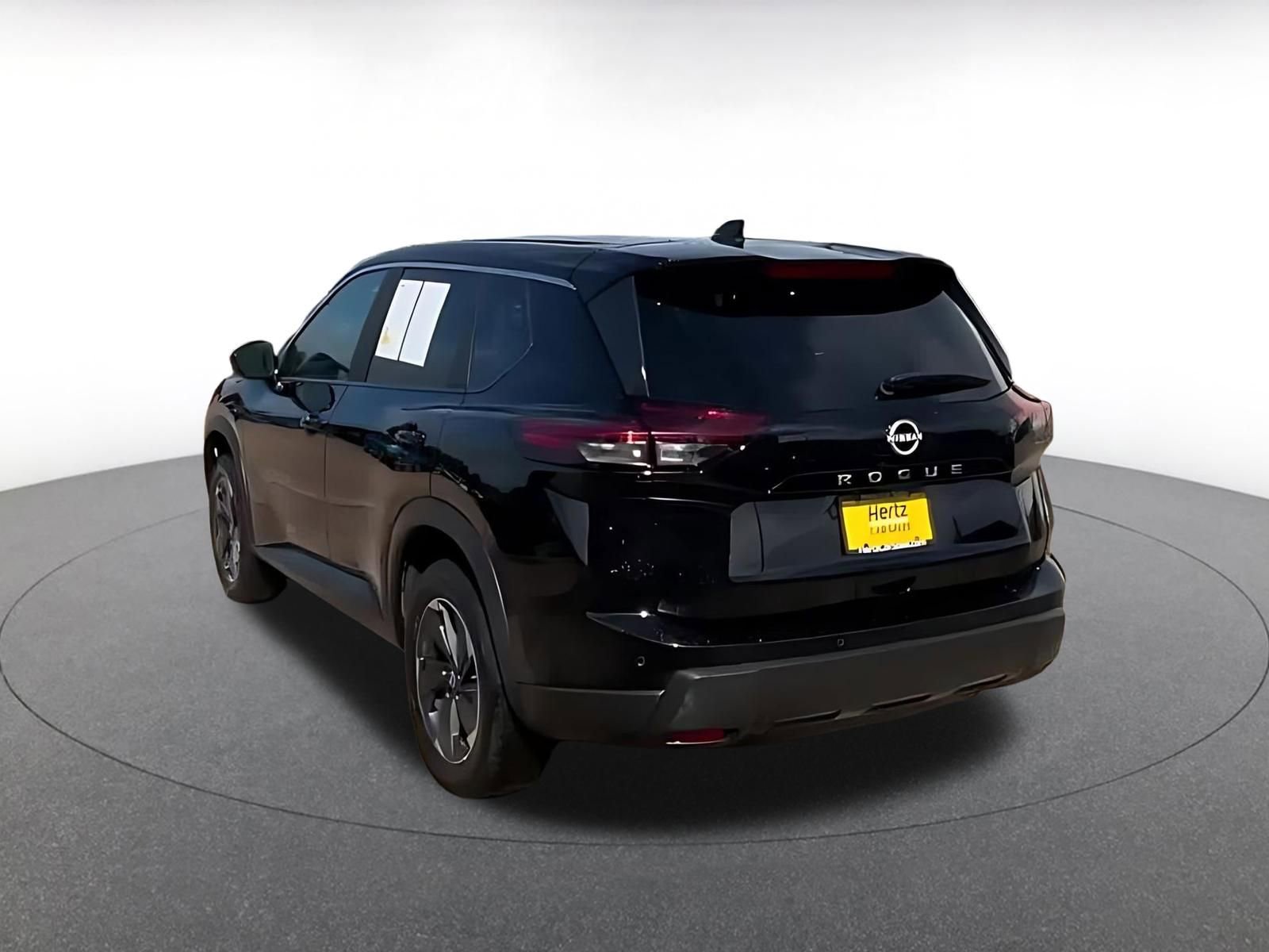 Thumbnail: 2025 Nissan Rogue - 11