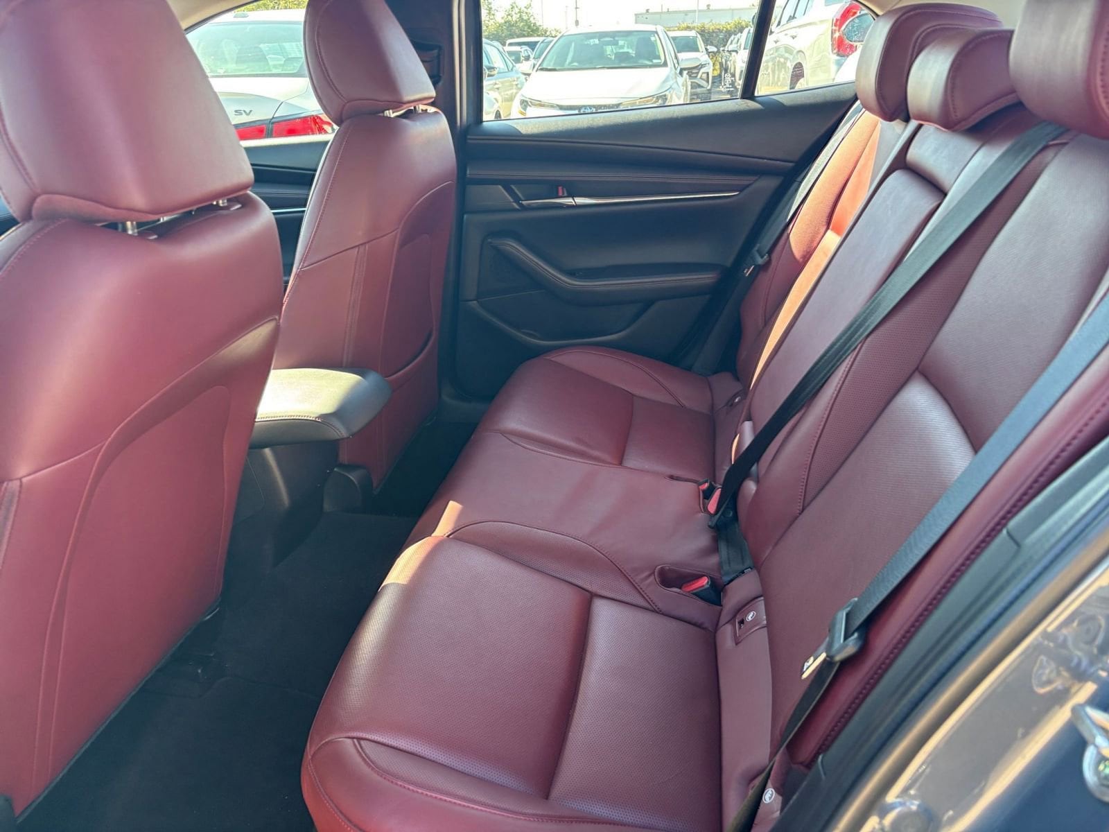 Thumbnail: 2025 Mazda Mazda3 - 24