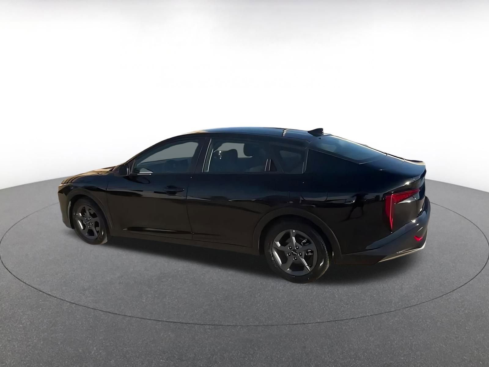 Thumbnail: 2025 Kia K4 - 10