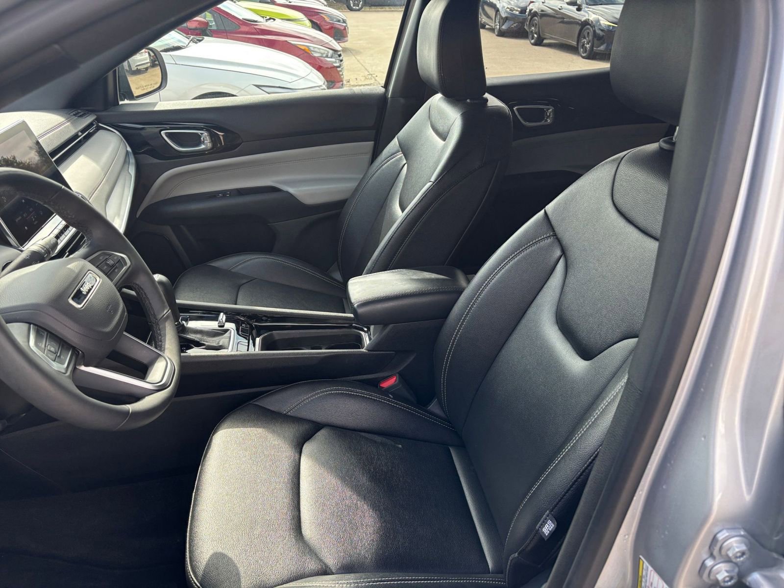 Thumbnail: 2025 Jeep Compass - 34