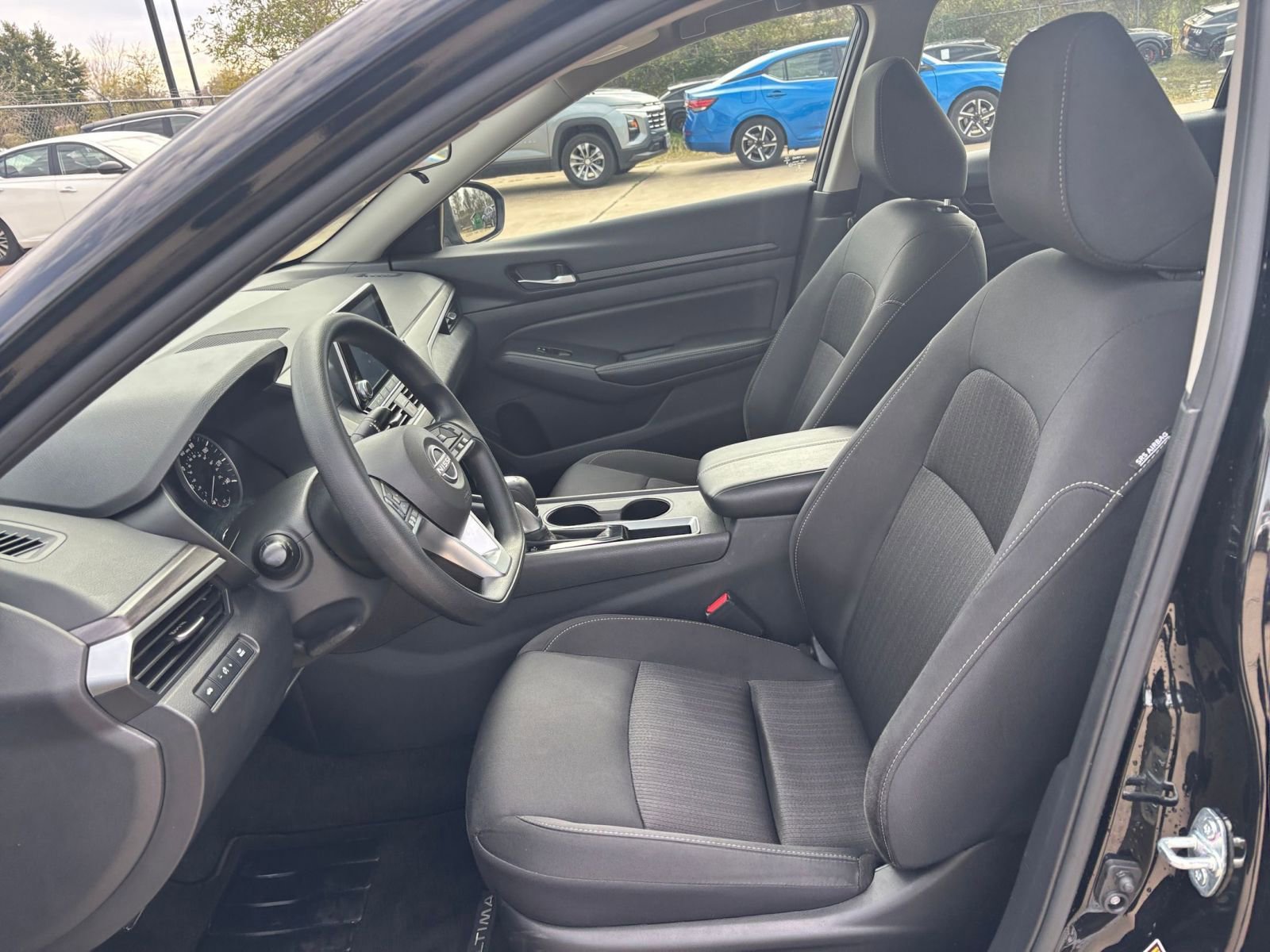 Thumbnail: 2025 Nissan Altima - 25