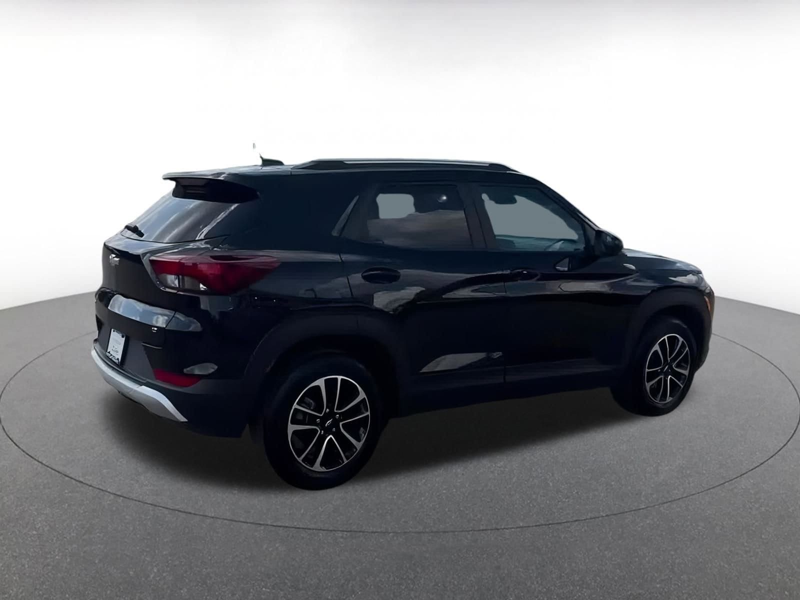 Thumbnail: 2025 Chevrolet TrailBlazer - 12