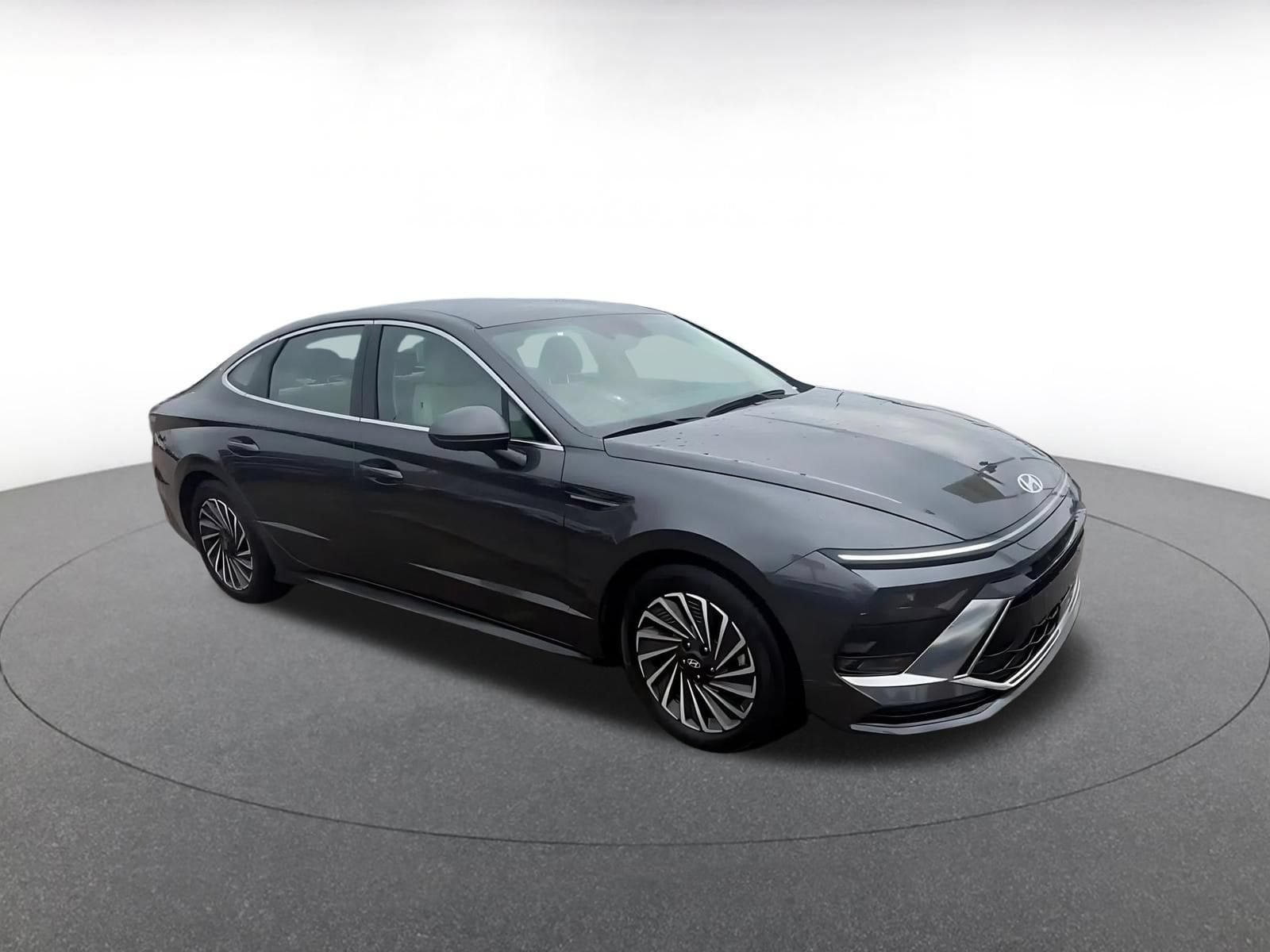 Thumbnail: 2025 Hyundai Sonata - 2