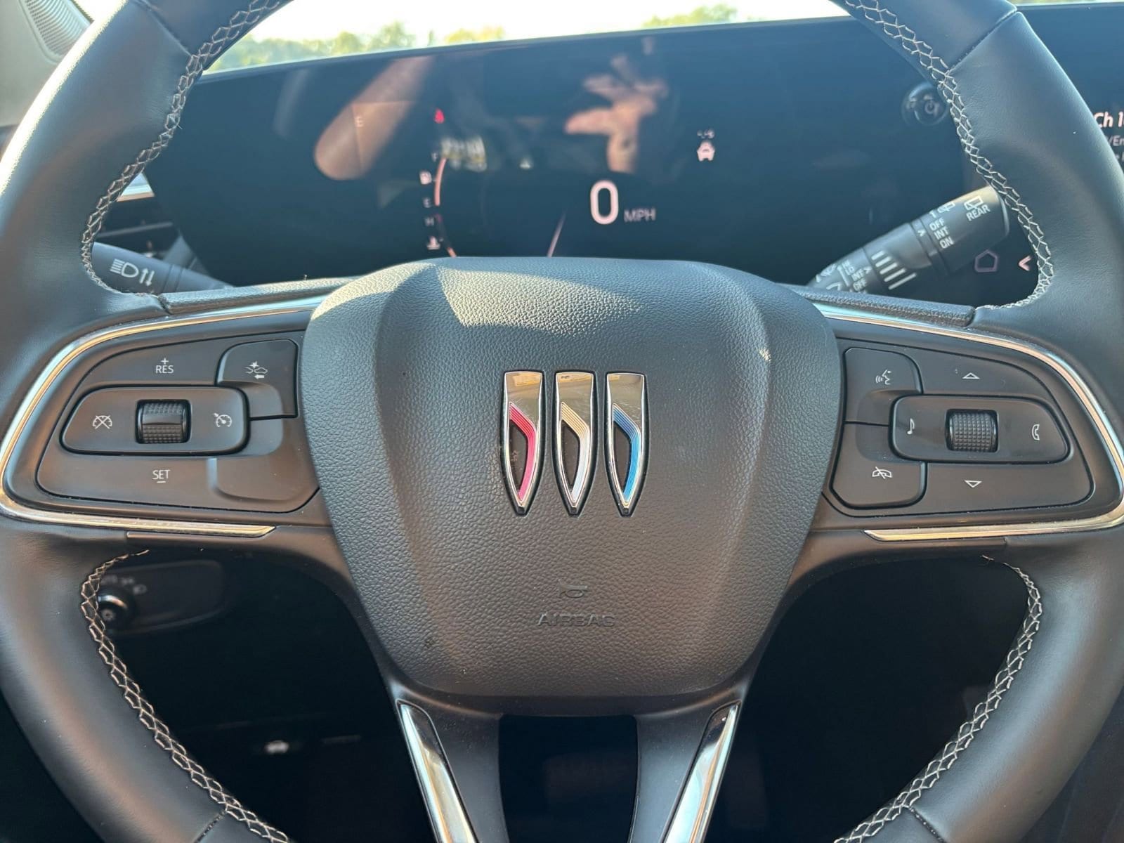 Thumbnail: 2025 Buick Encore GX - 25