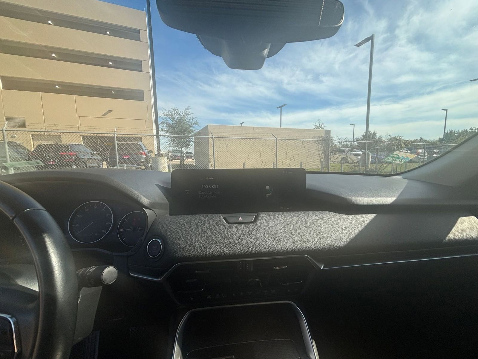 Thumbnail: 2025 Mazda CX-70 - 31