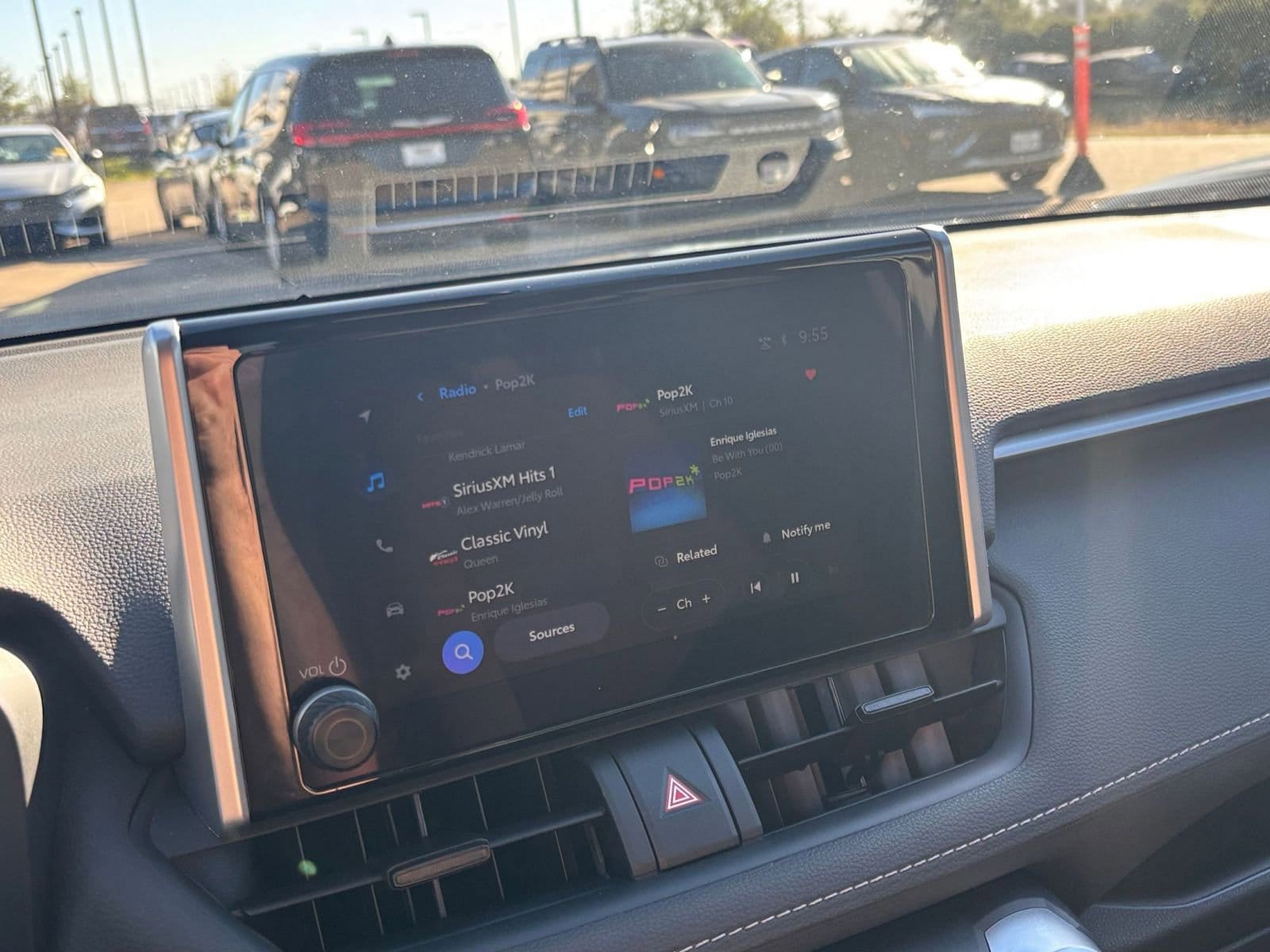 Thumbnail: 2025 Toyota RAV4 - 21