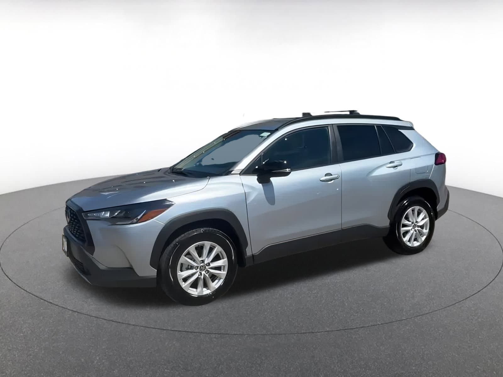 Thumbnail: 2025 Toyota Corolla Cross - 8