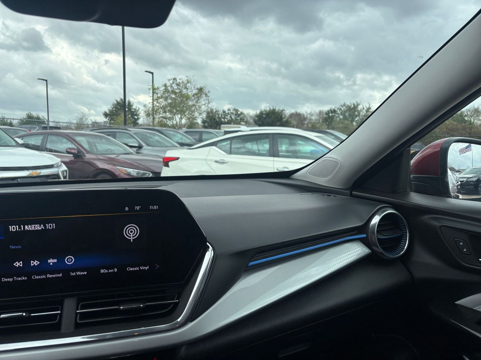 Thumbnail: 2025 Chevrolet Trax - 33