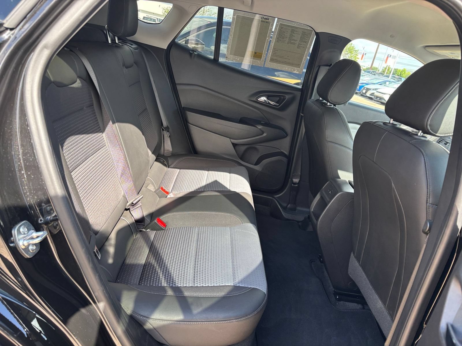 Thumbnail: 2025 Chevrolet Trax - 24