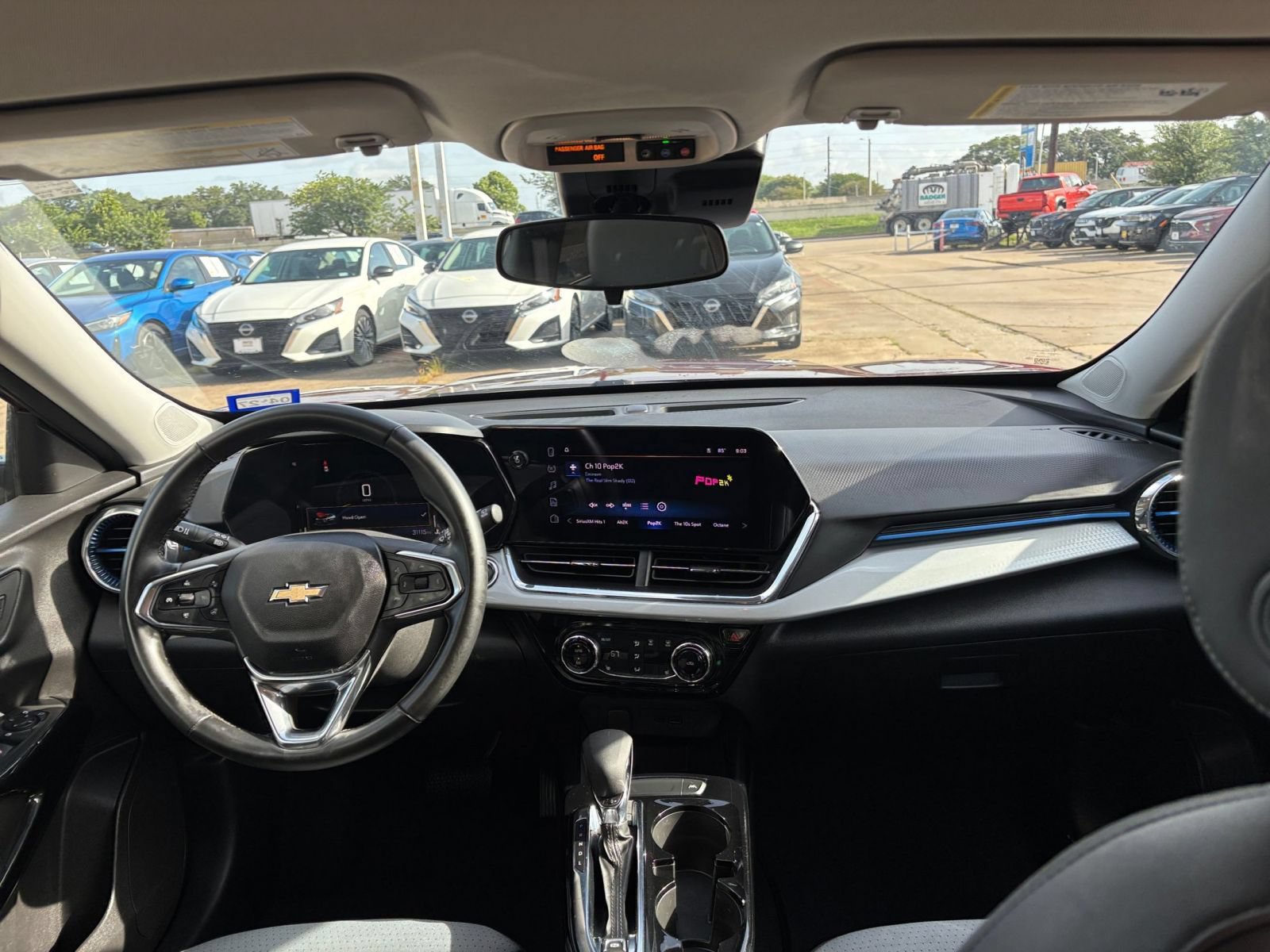 Thumbnail: 2025 Chevrolet Trax - 32