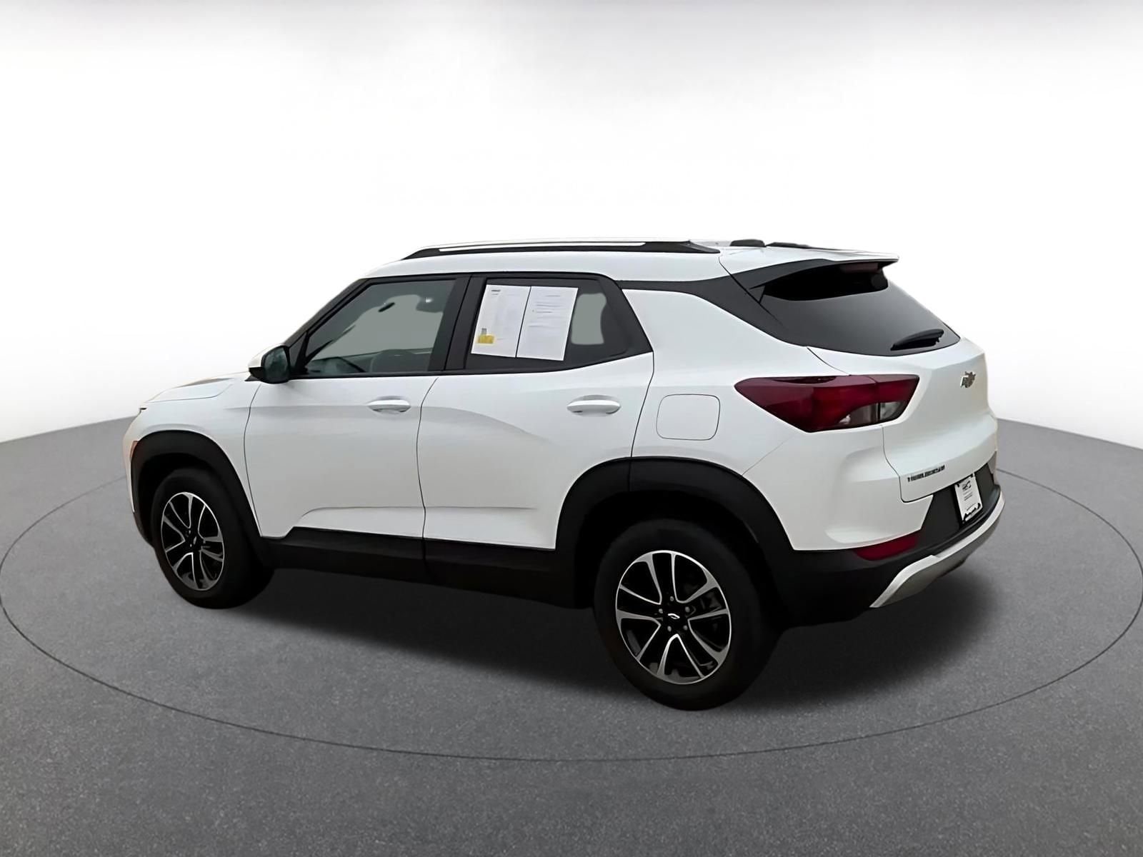 Thumbnail: 2025 Chevrolet TrailBlazer - 10