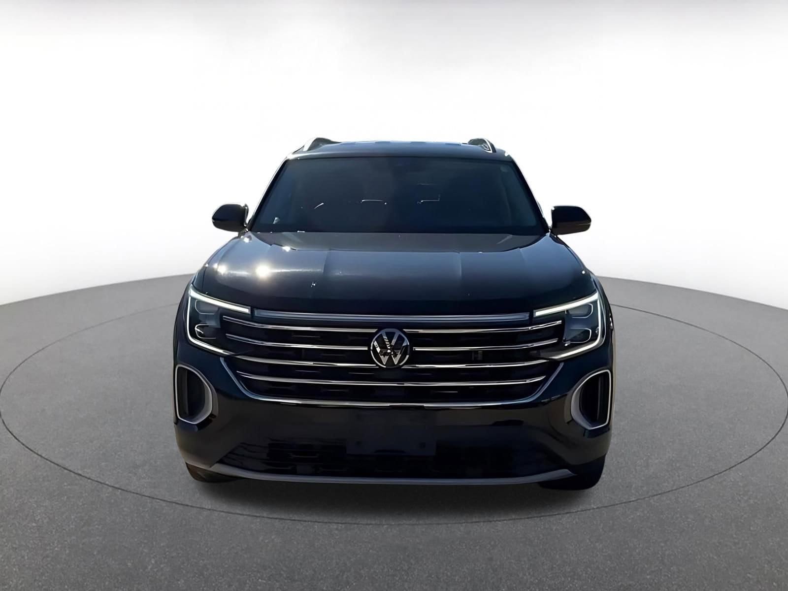 Thumbnail: 2024 Volkswagen Atlas - 4