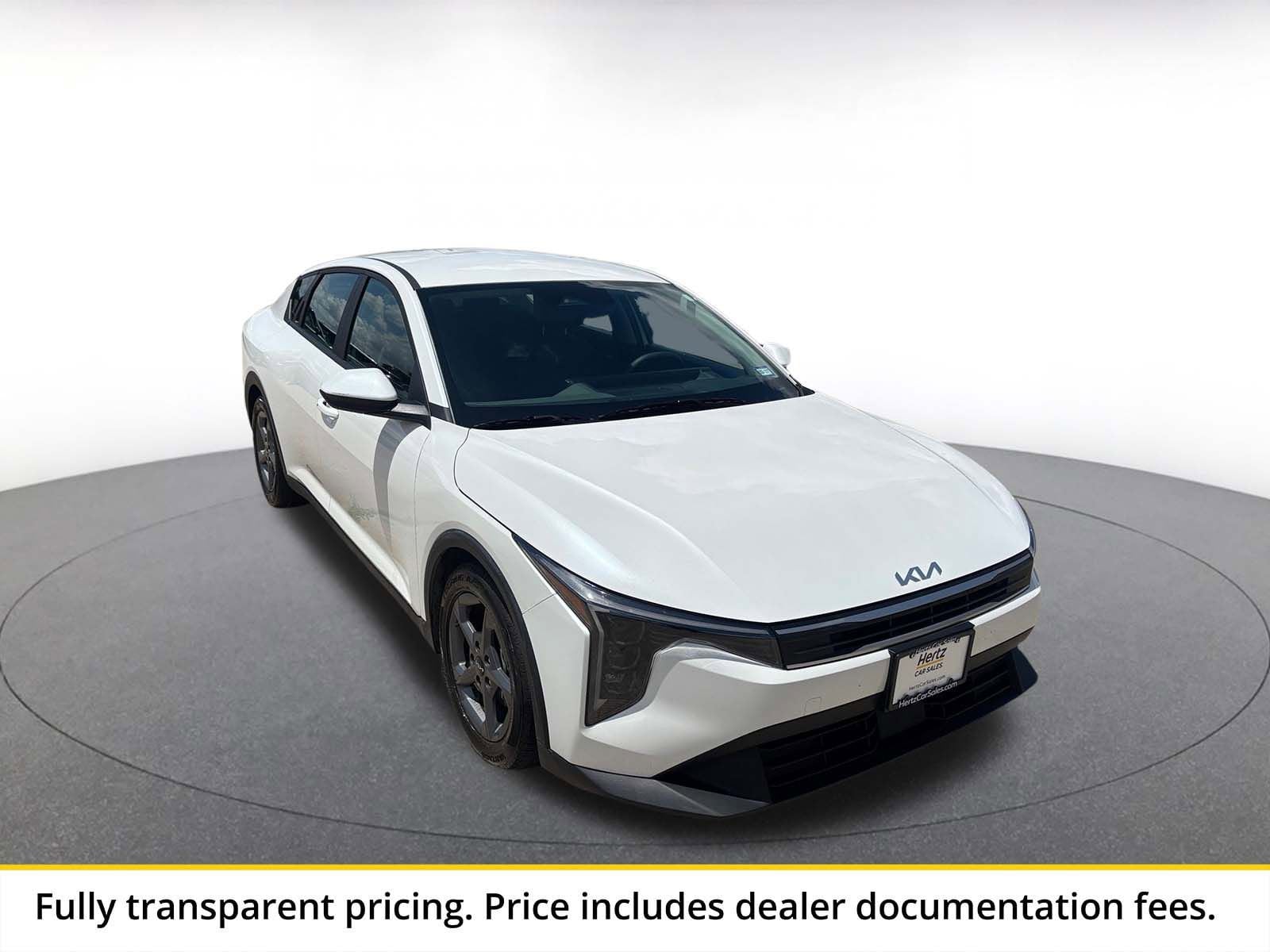 Thumbnail: 2025 Kia K4 - 1