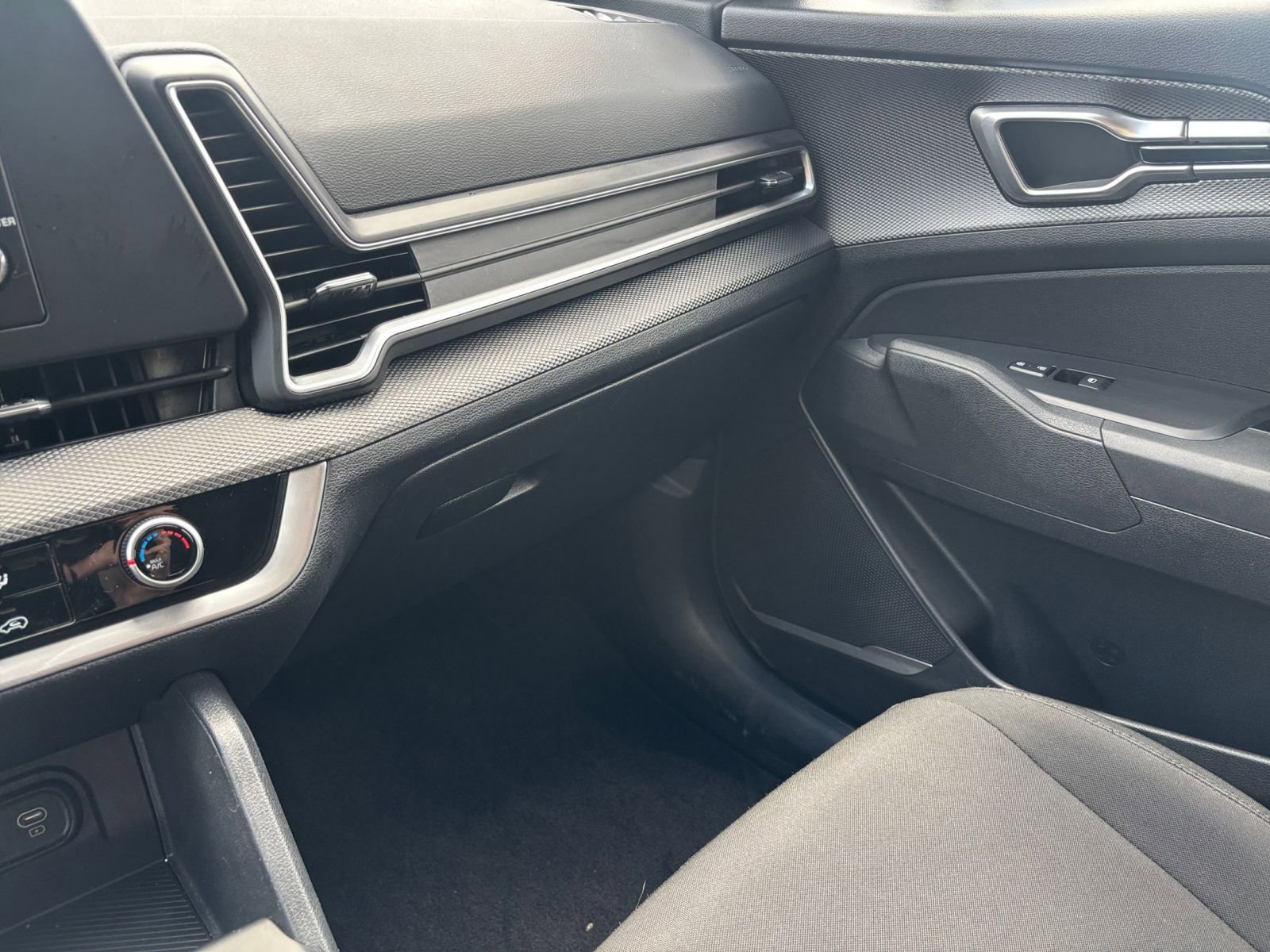 Thumbnail: 2025 Kia Sportage - 34