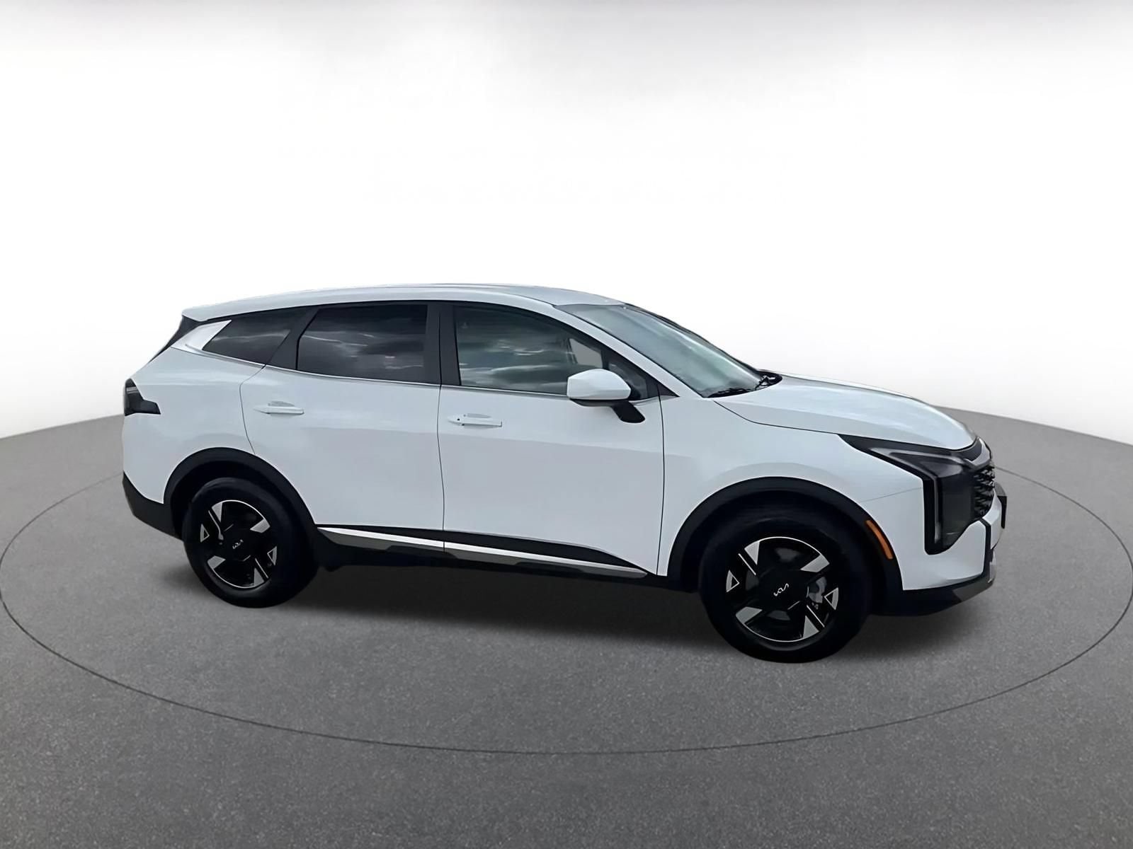 Thumbnail: 2026 Kia Sportage - 2