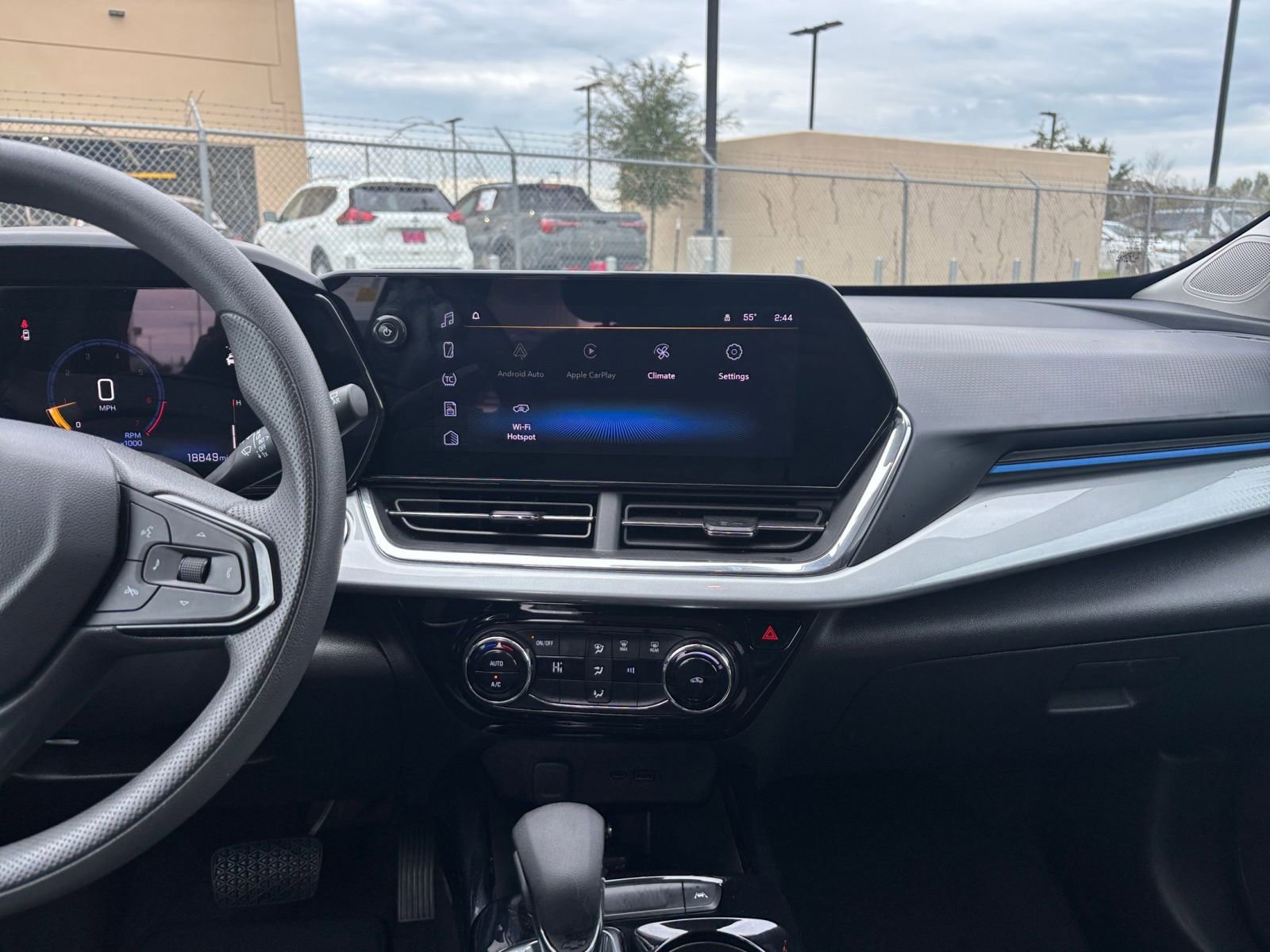 Thumbnail: 2025 Chevrolet Trax - 18