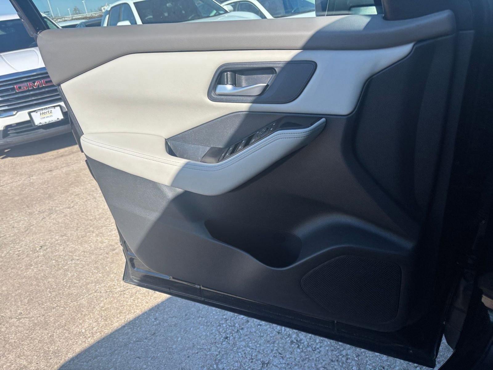 Thumbnail: 2025 Nissan Rogue - 18