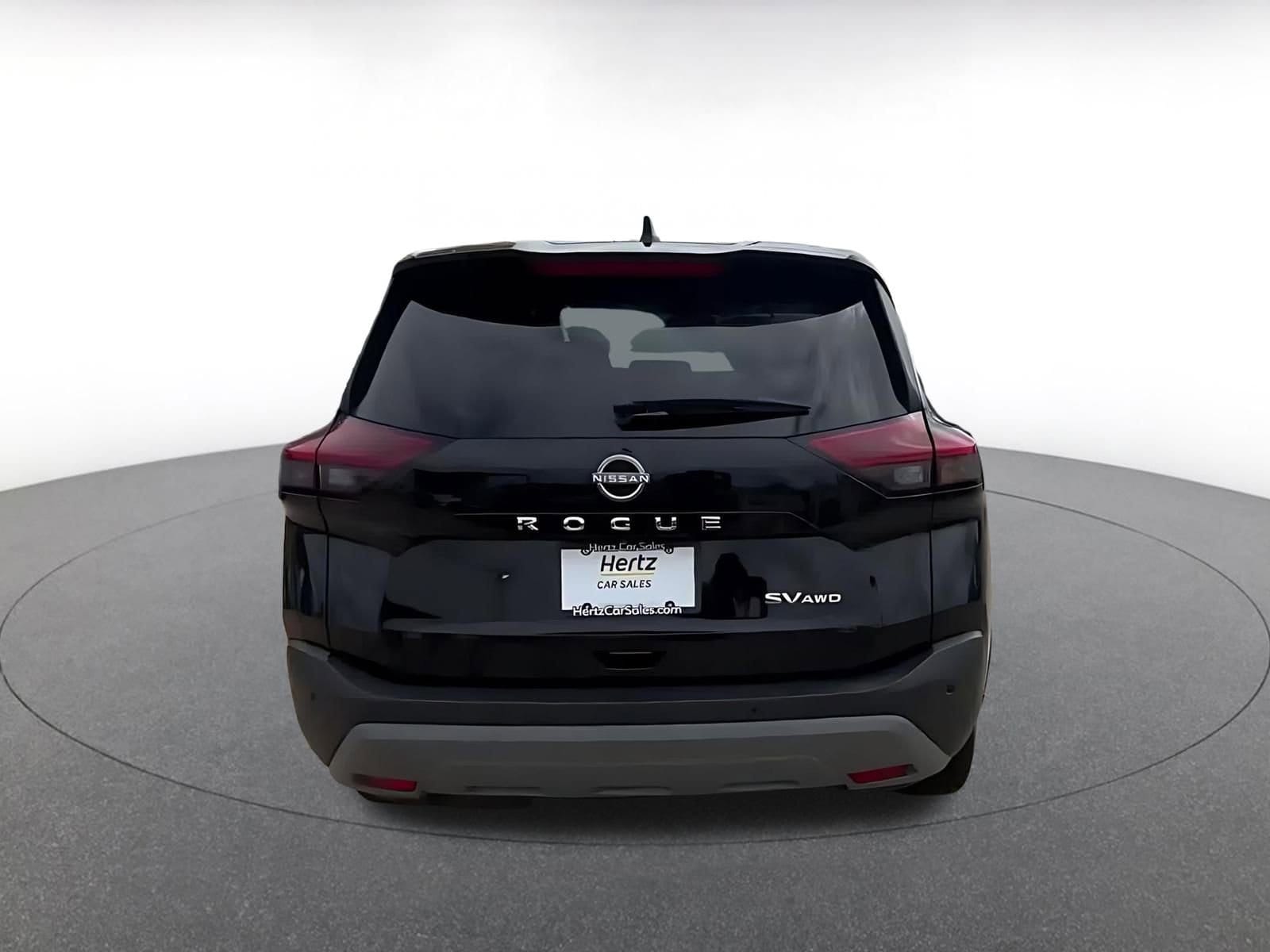 Thumbnail: 2023 Nissan Rogue - 12