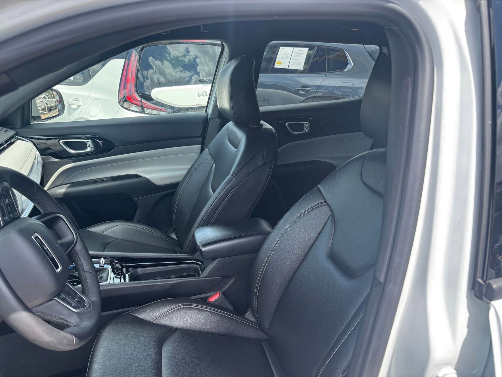 Thumbnail: 2025 Jeep Compass - 35