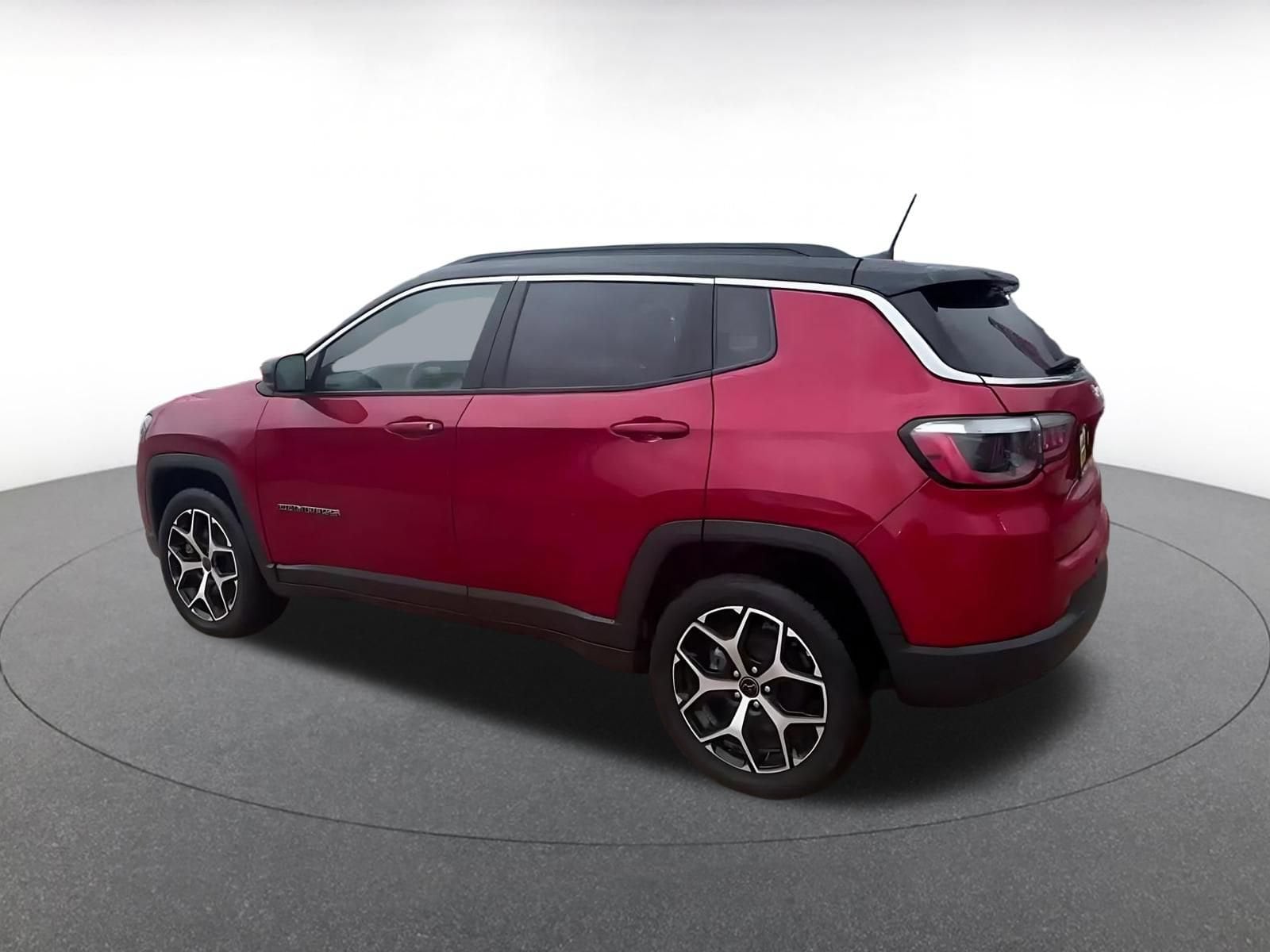 Thumbnail: 2025 Jeep Compass - 10