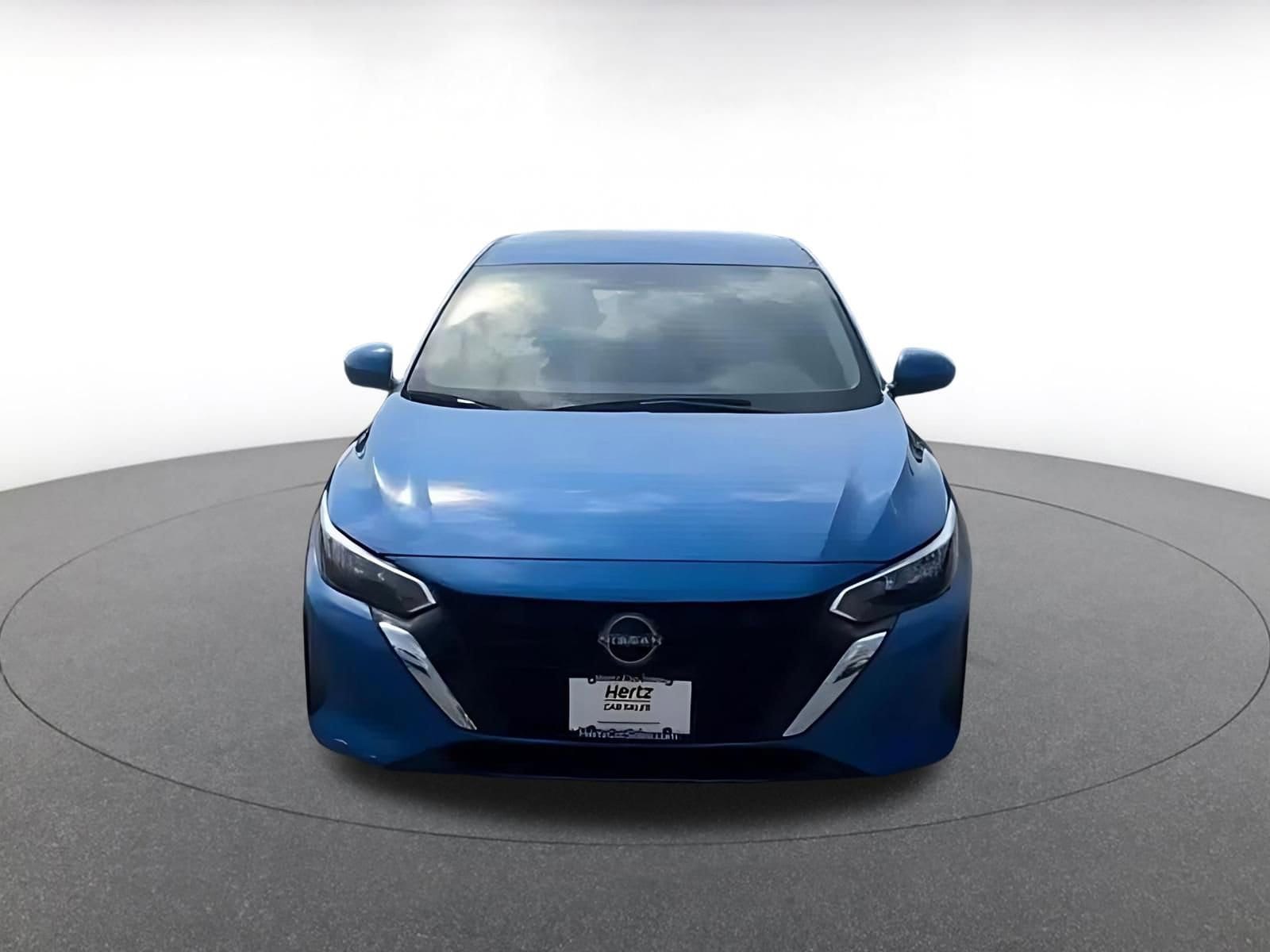 Thumbnail: 2025 Nissan Sentra - 4