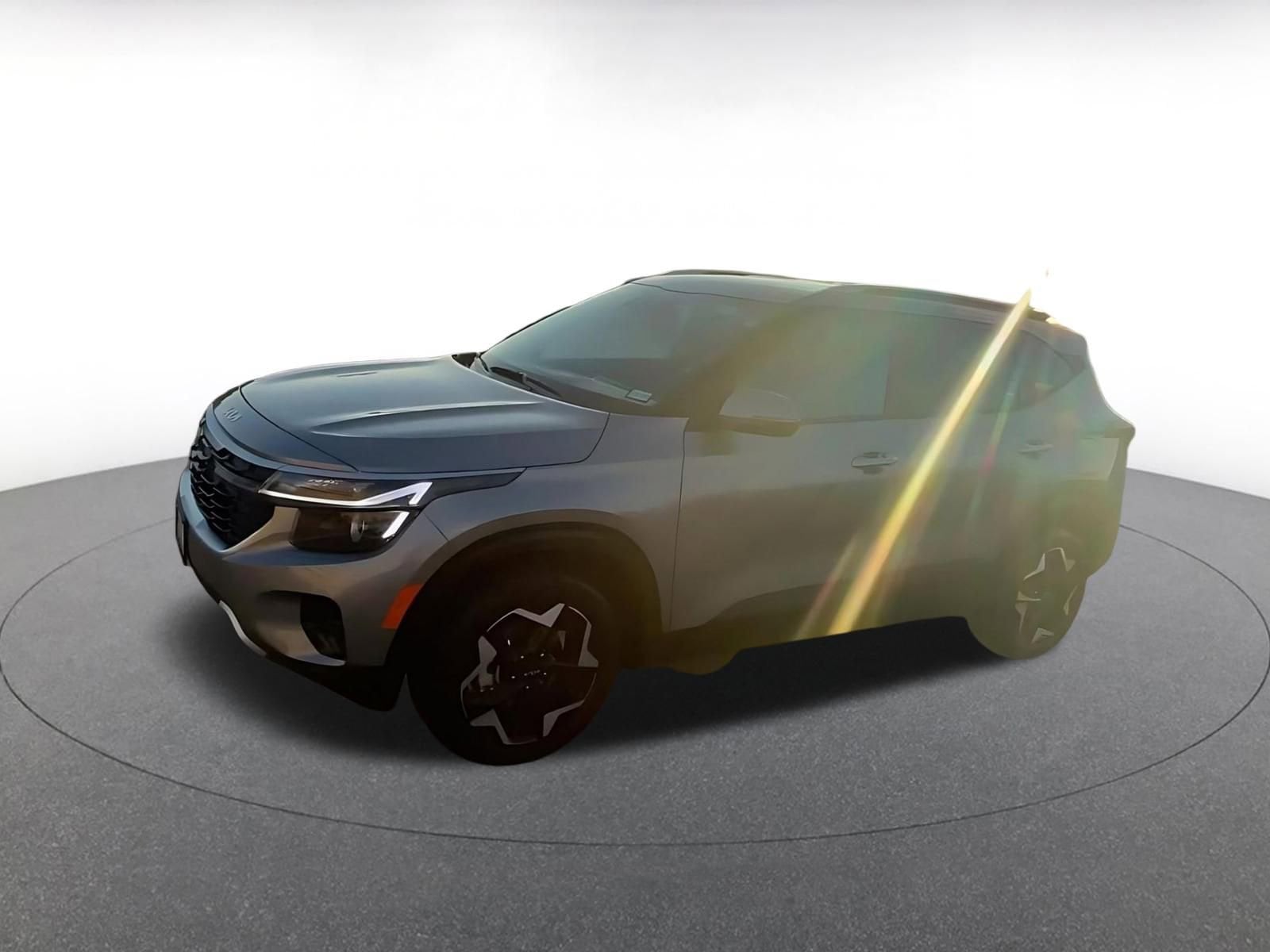 Thumbnail: 2025 Kia Seltos - 8