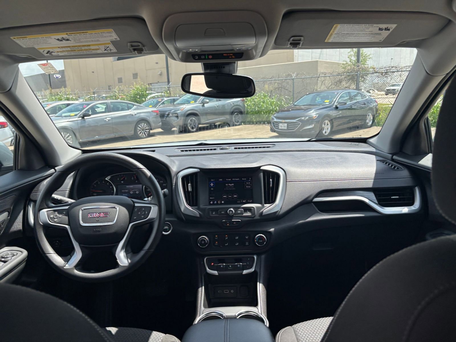 2024 GMC Terrain SLE 27