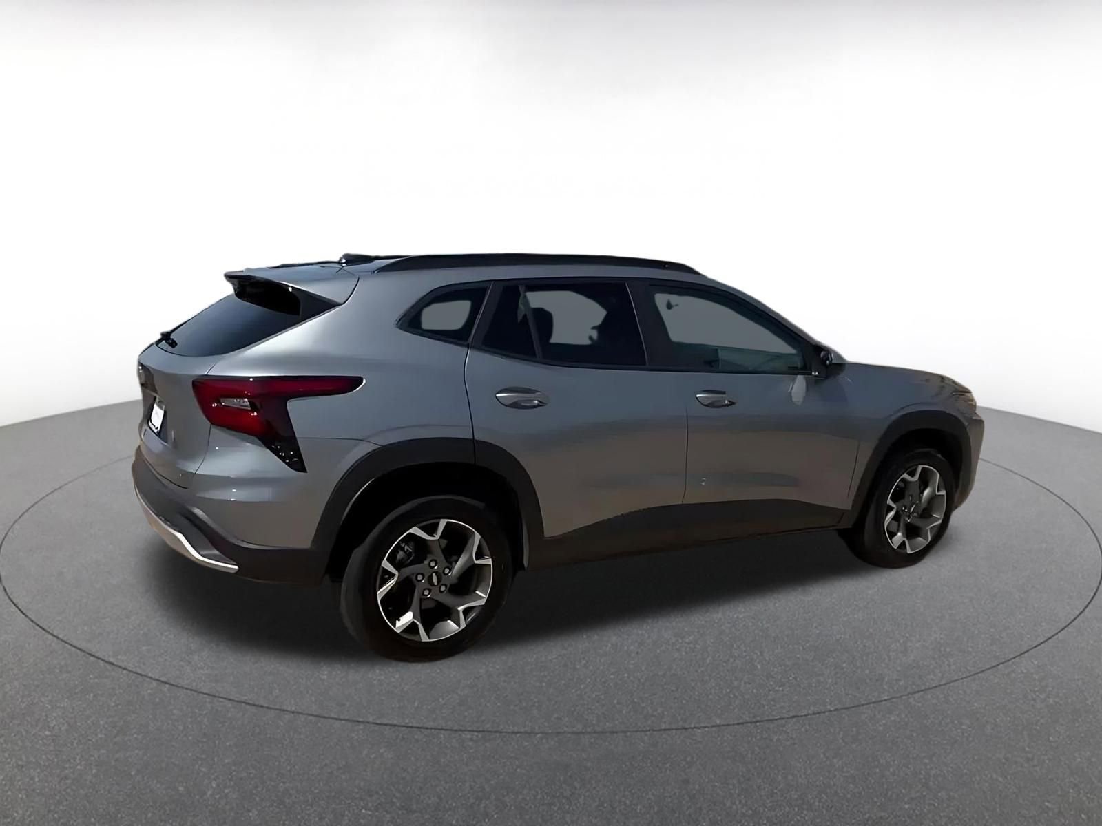 Thumbnail: 2025 Chevrolet Trax - 14
