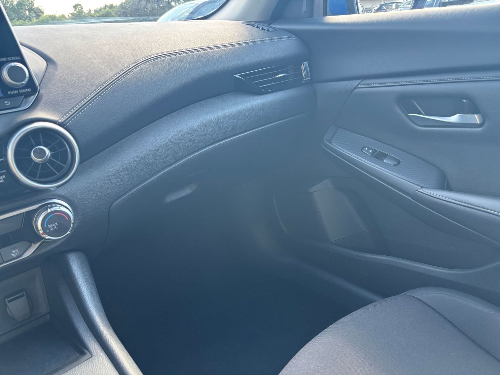 Thumbnail: 2025 Nissan Sentra - 33