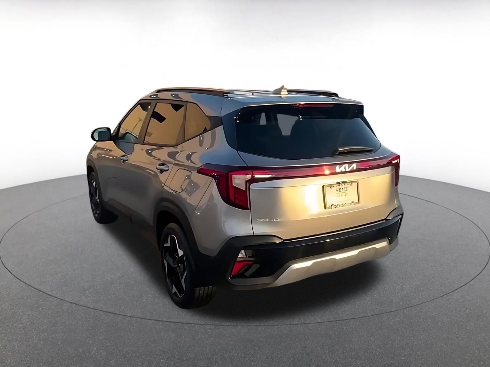 Thumbnail: 2025 Kia Seltos - 11