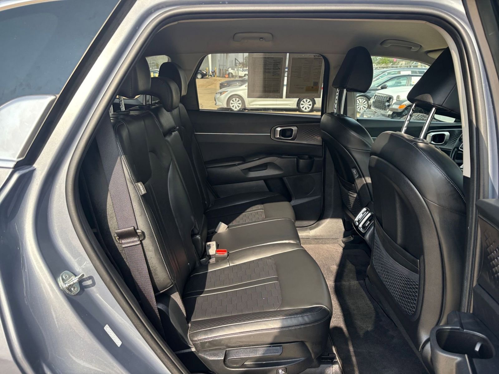 Thumbnail: 2024 Kia Sorento - 28