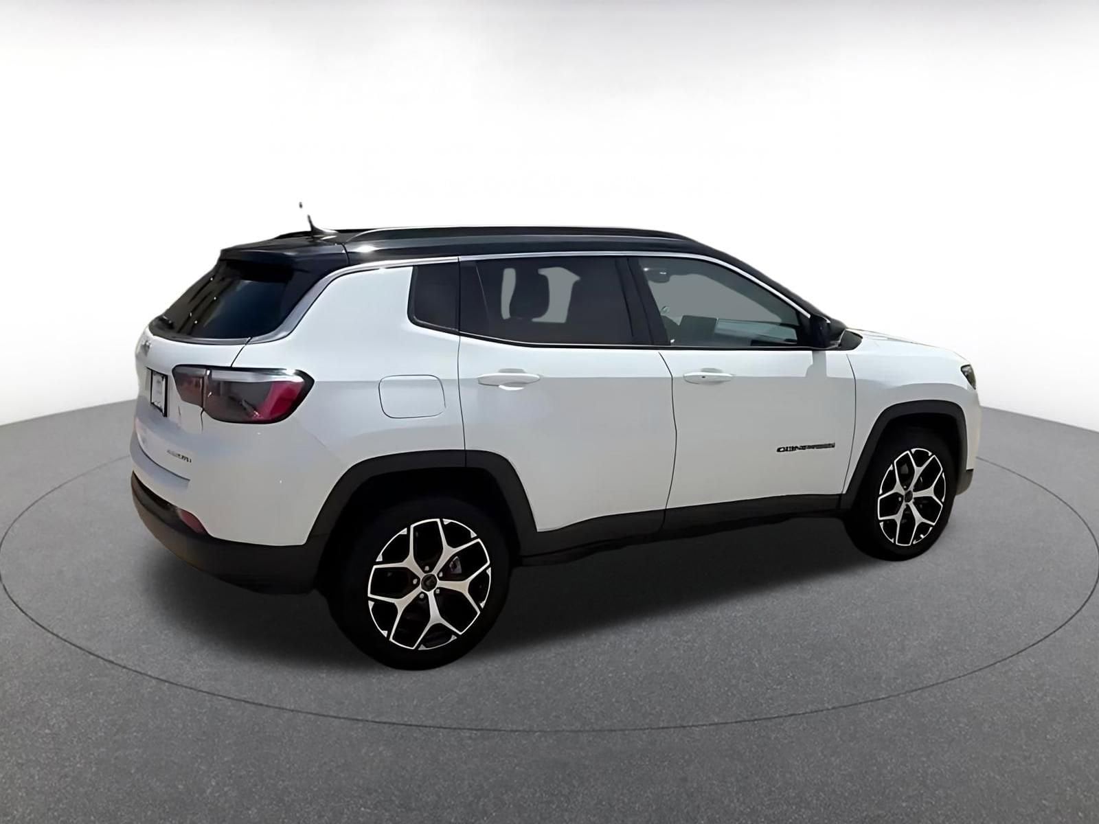 Thumbnail: 2025 Jeep Compass - 14