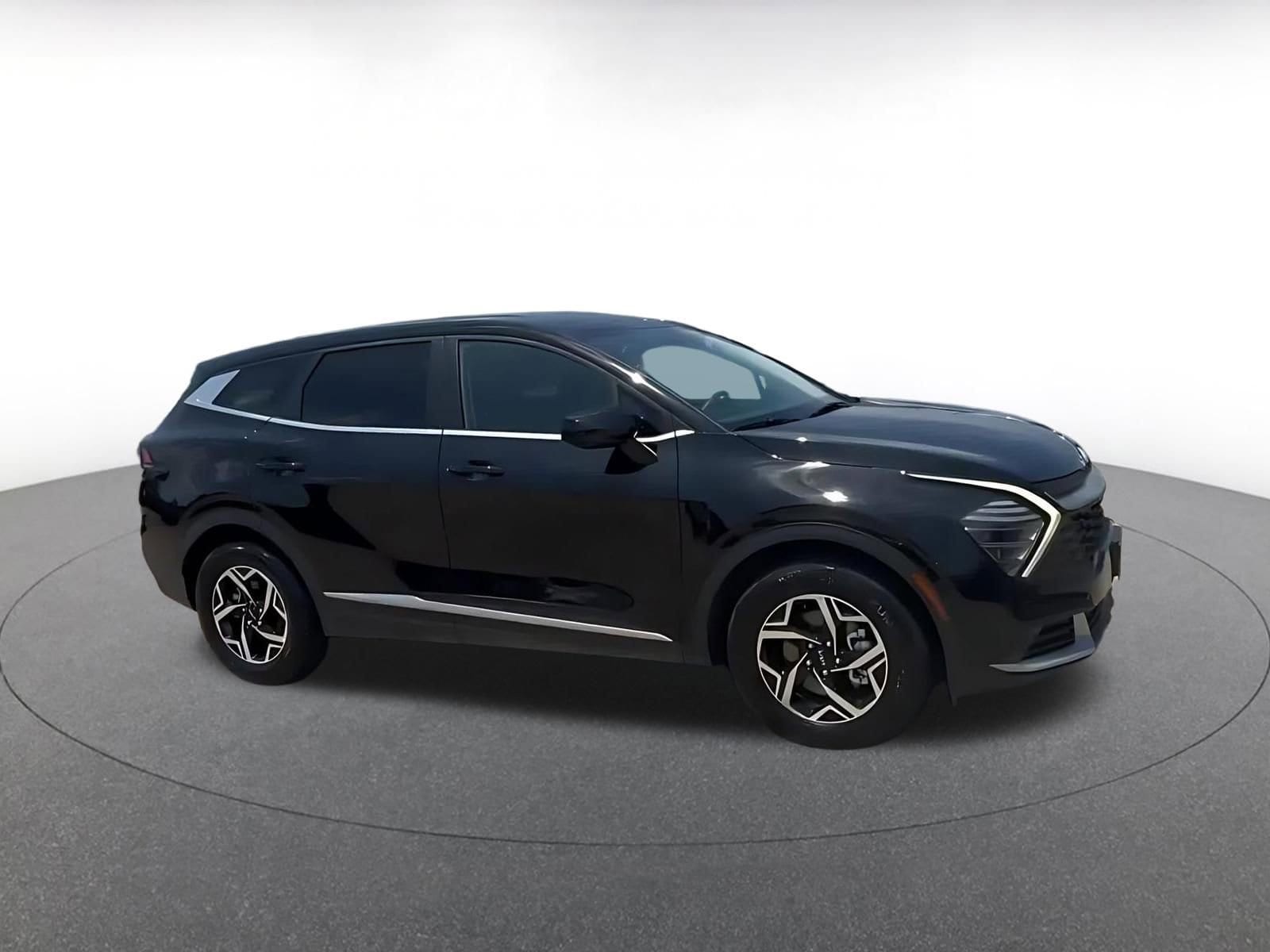 Thumbnail: 2025 Kia Sportage - 2