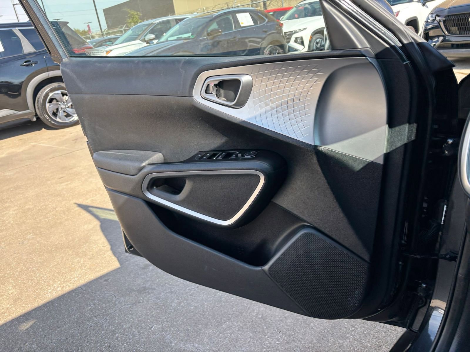 Thumbnail: 2025 Kia Soul - 18