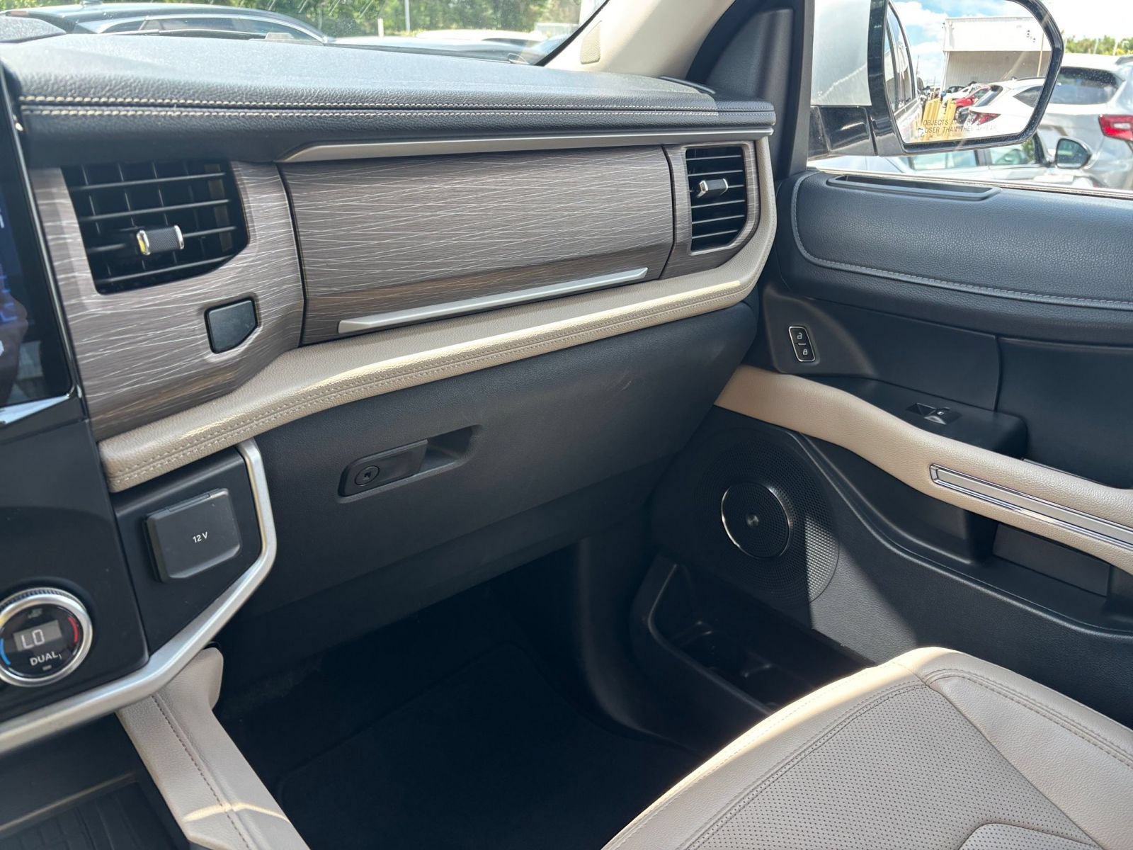 Thumbnail: 2024 Ford Expedition - 35