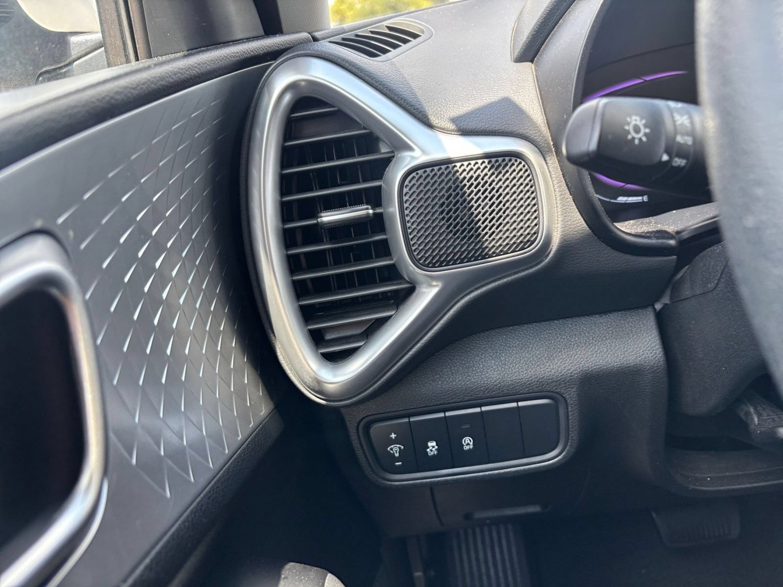 Thumbnail: 2025 Kia Soul - 27