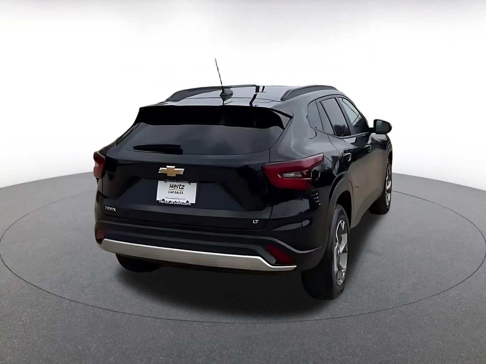 Thumbnail: 2025 Chevrolet Trax - 12