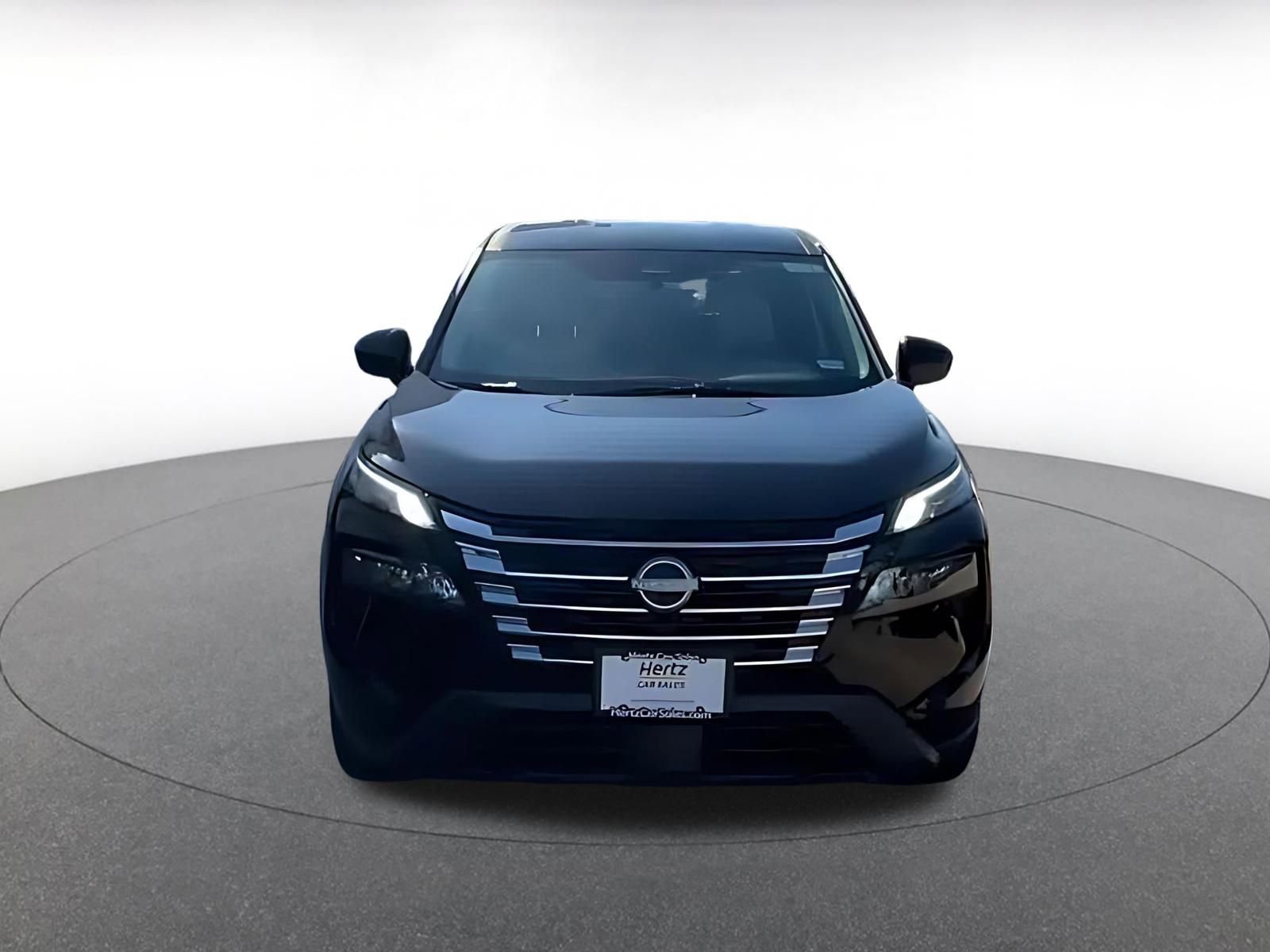 Thumbnail: 2025 Nissan Rogue - 4