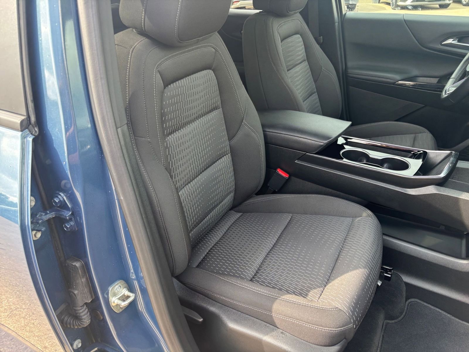 Thumbnail: 2025 Chevrolet Equinox - 35