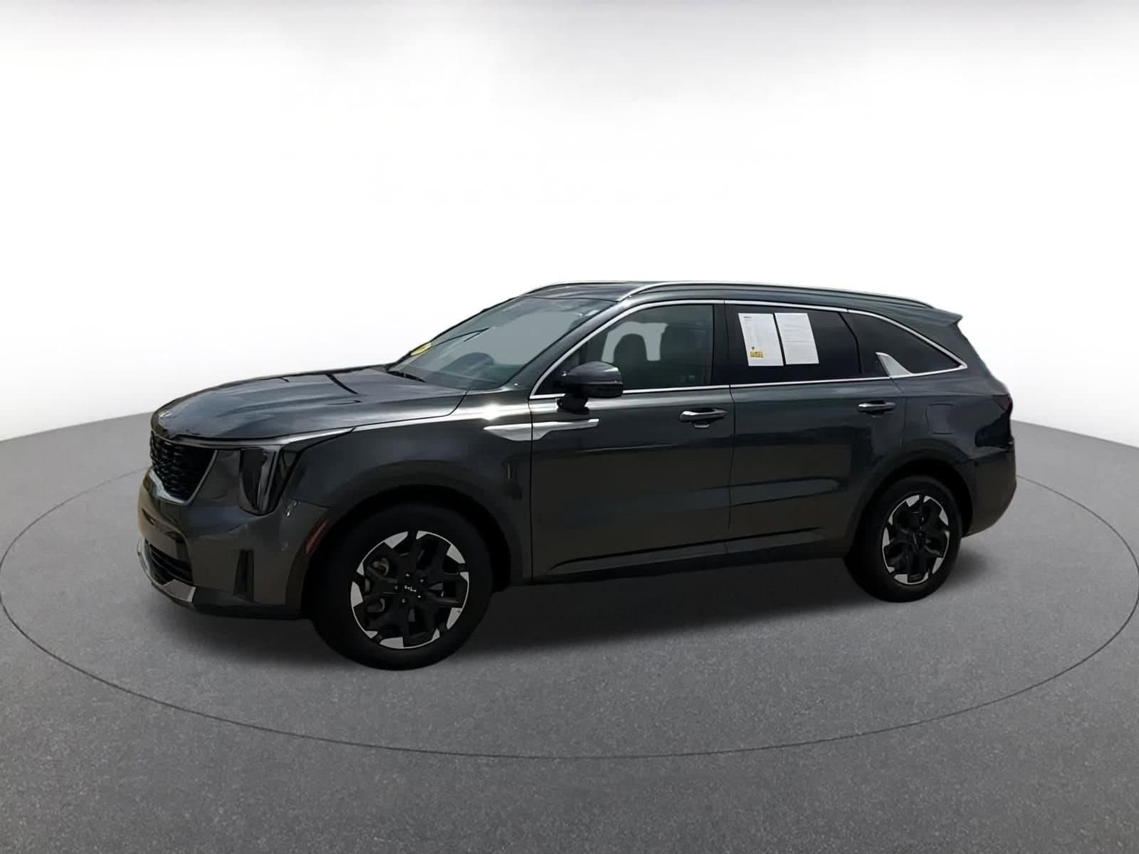 2024 Kia Sorento S 7