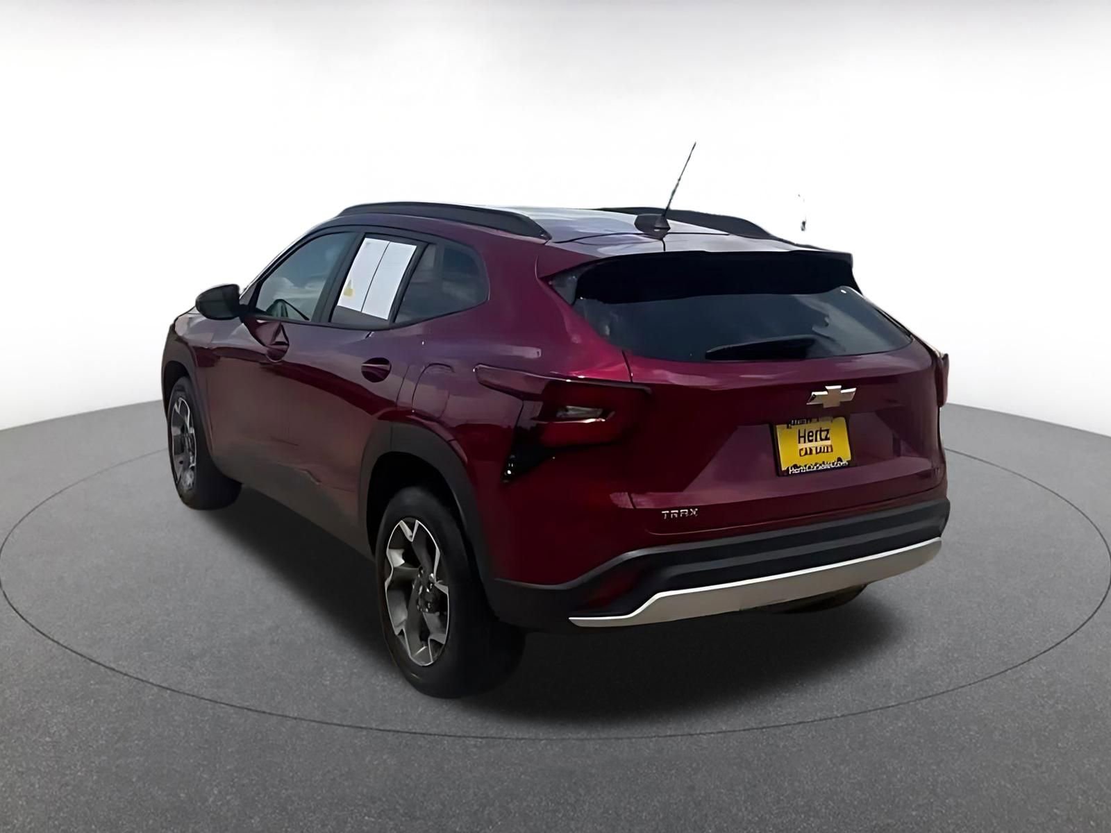 Thumbnail: 2025 Chevrolet Trax - 9