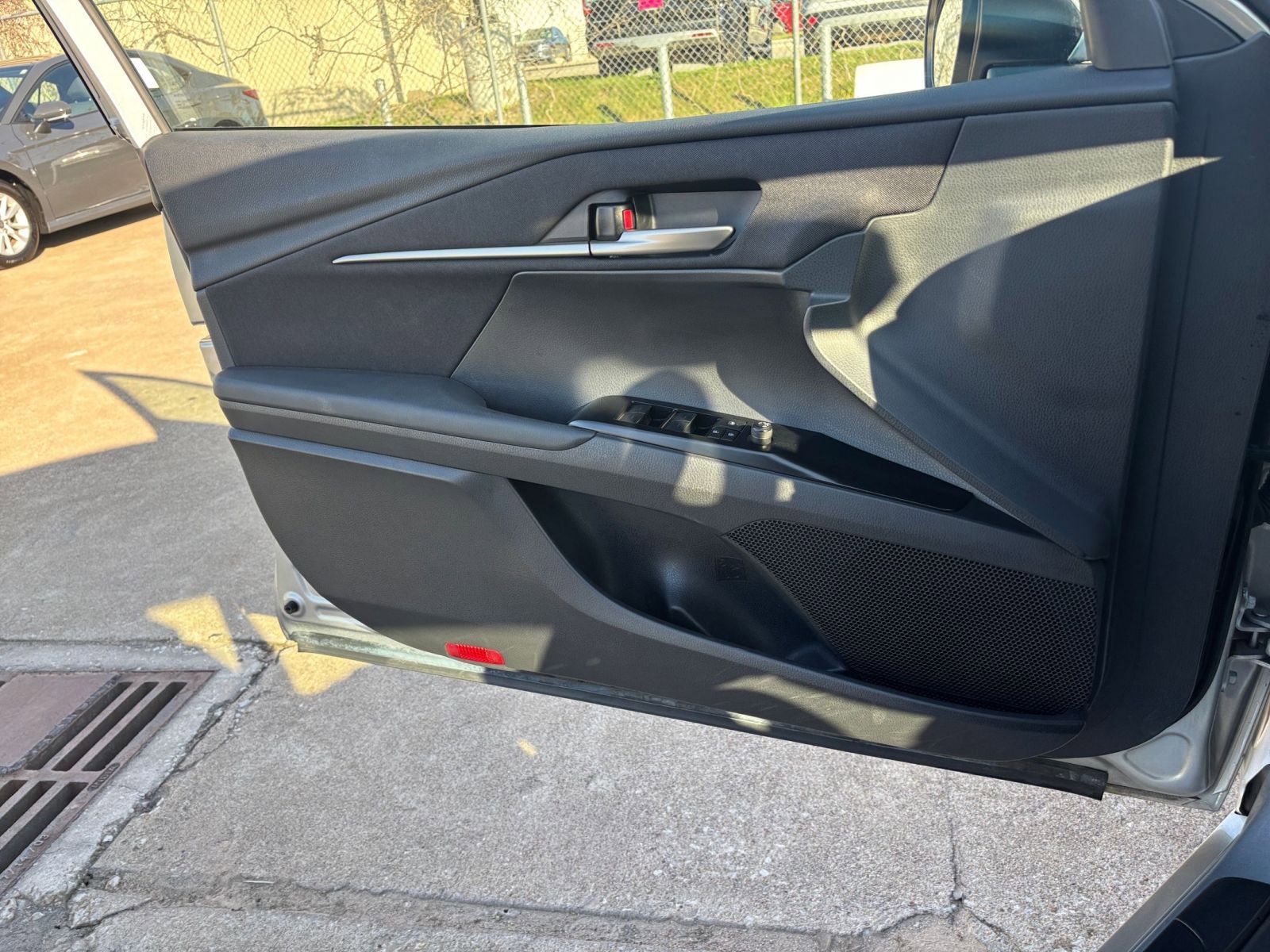 Thumbnail: 2025 Toyota Camry - 20