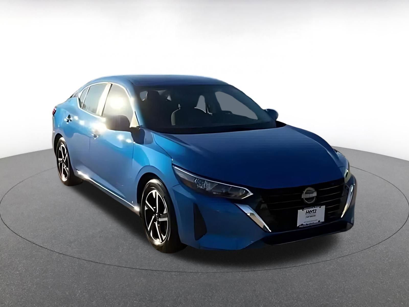 Thumbnail: 2025 Nissan Sentra - 3