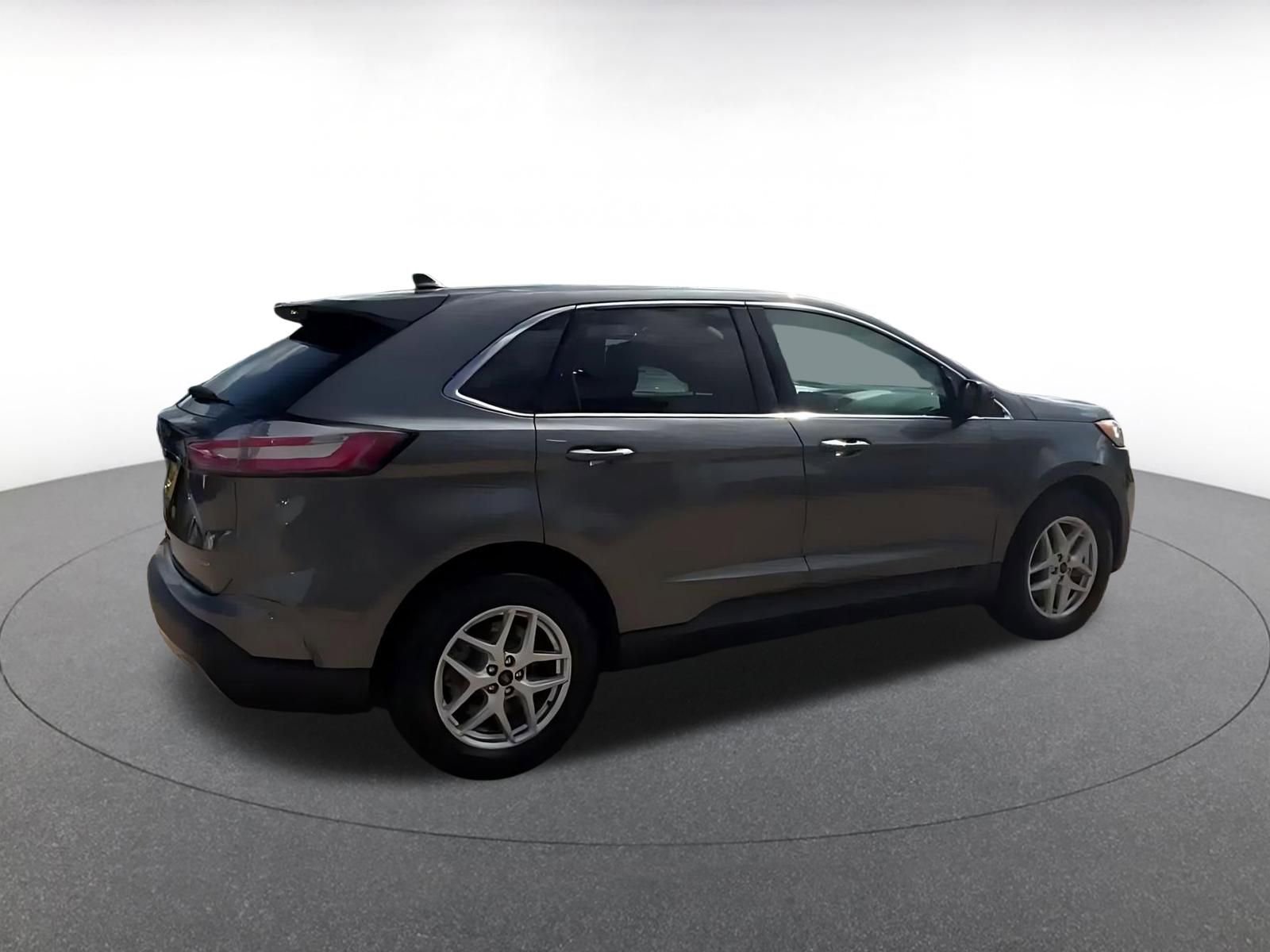 Thumbnail: 2024 Ford Edge - 12