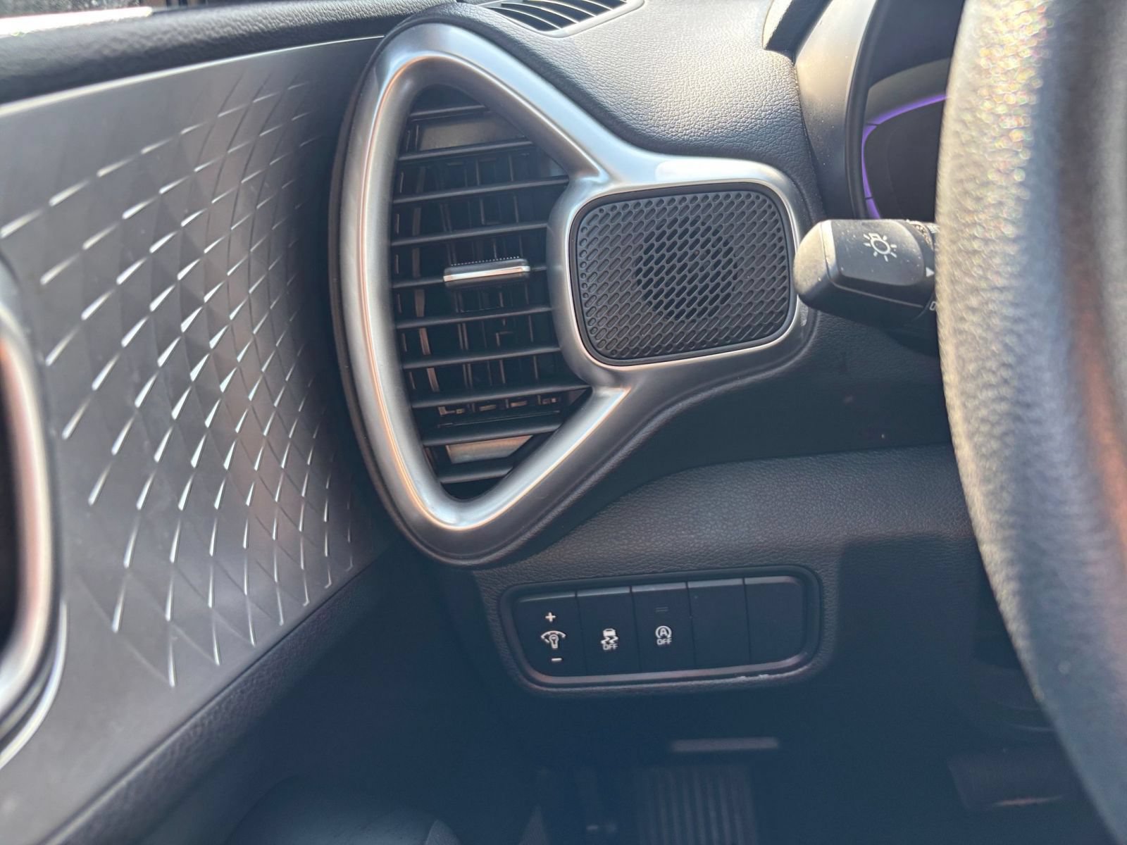 Thumbnail: 2025 Kia Soul - 31