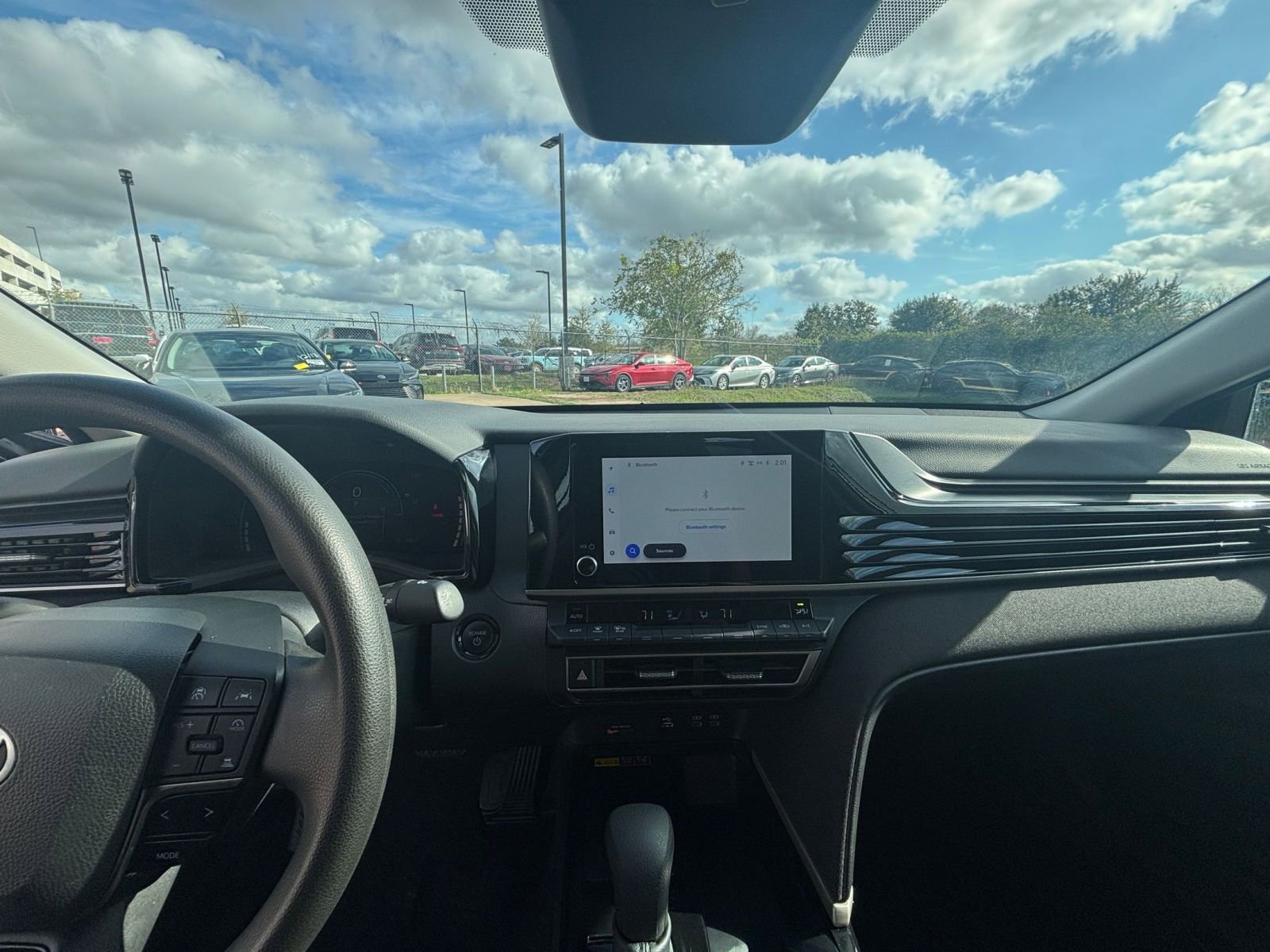 Thumbnail: 2025 Toyota Camry - 31