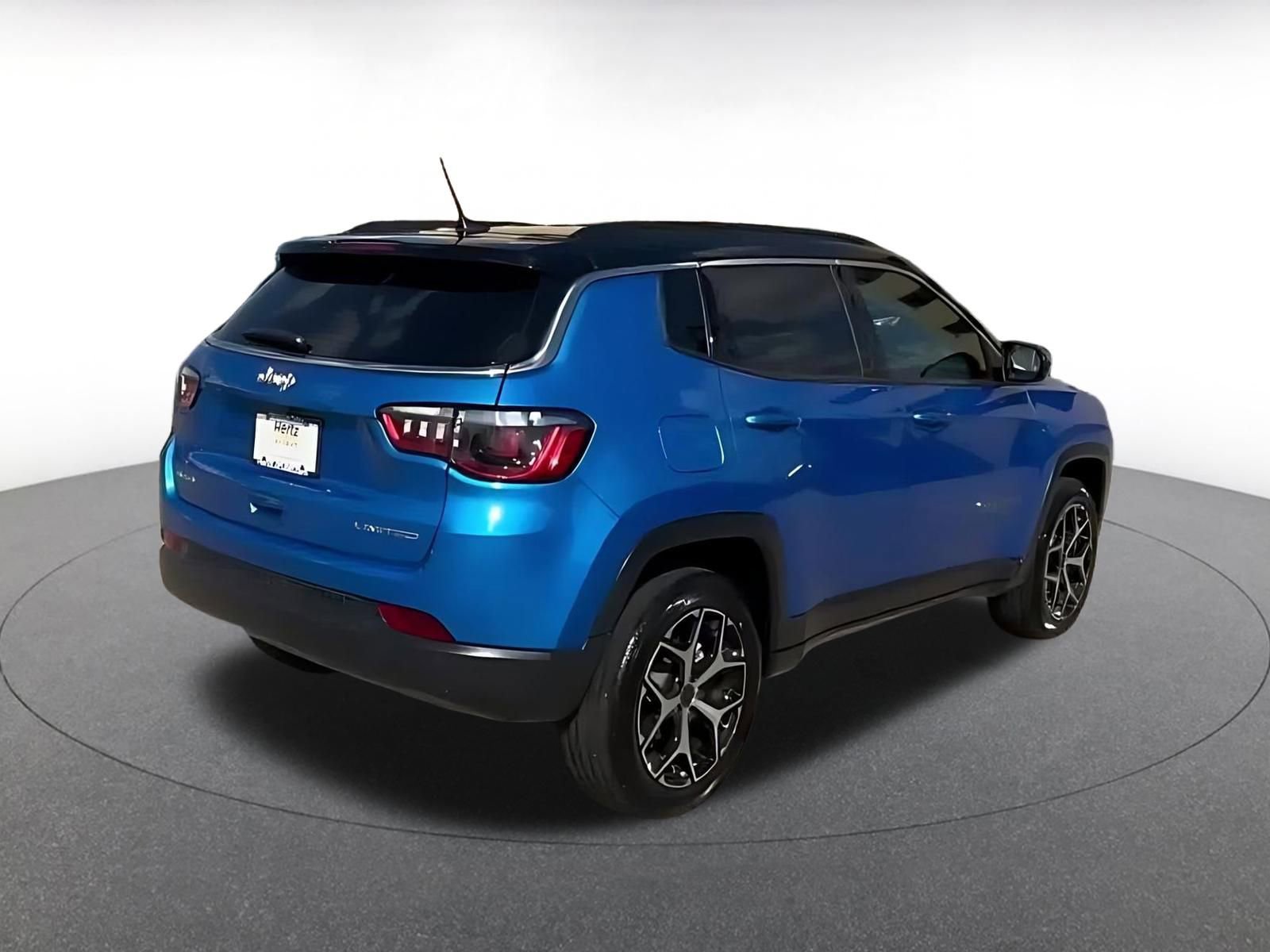 Thumbnail: 2025 Jeep Compass - 12