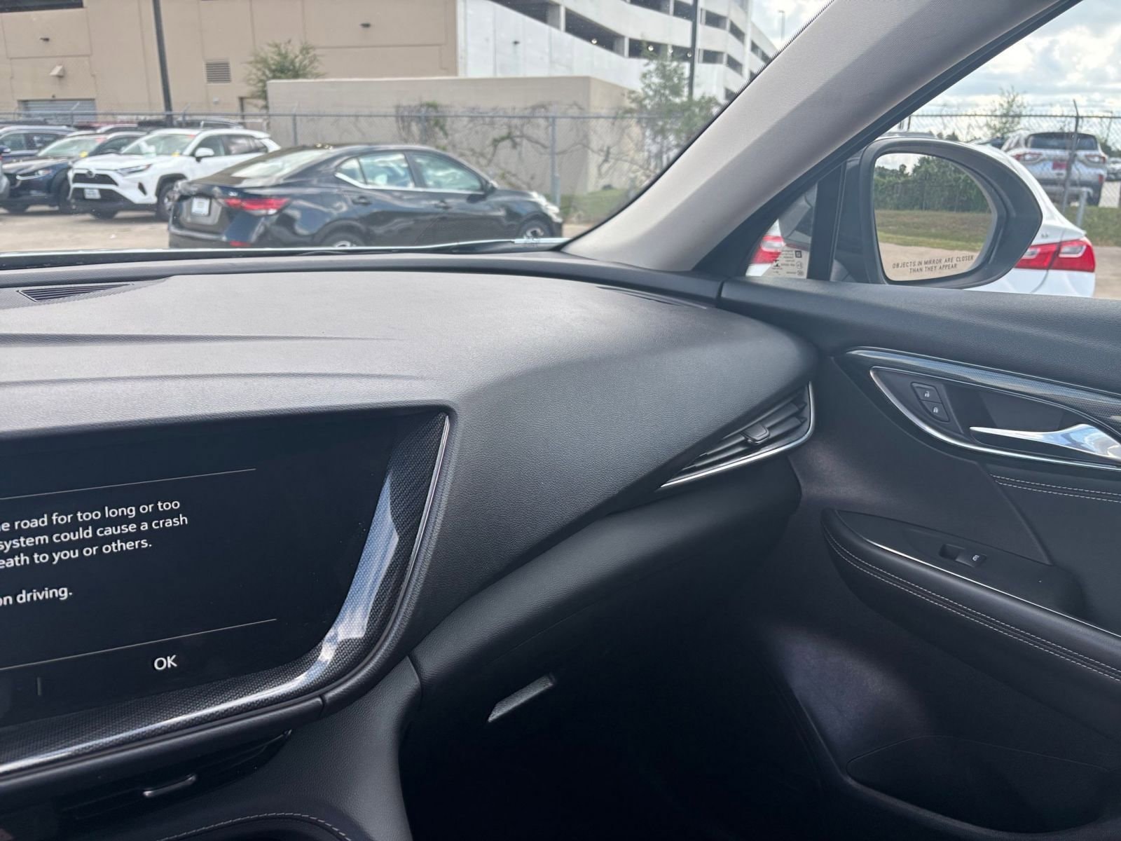 Thumbnail: 2023 Buick Envision - 33
