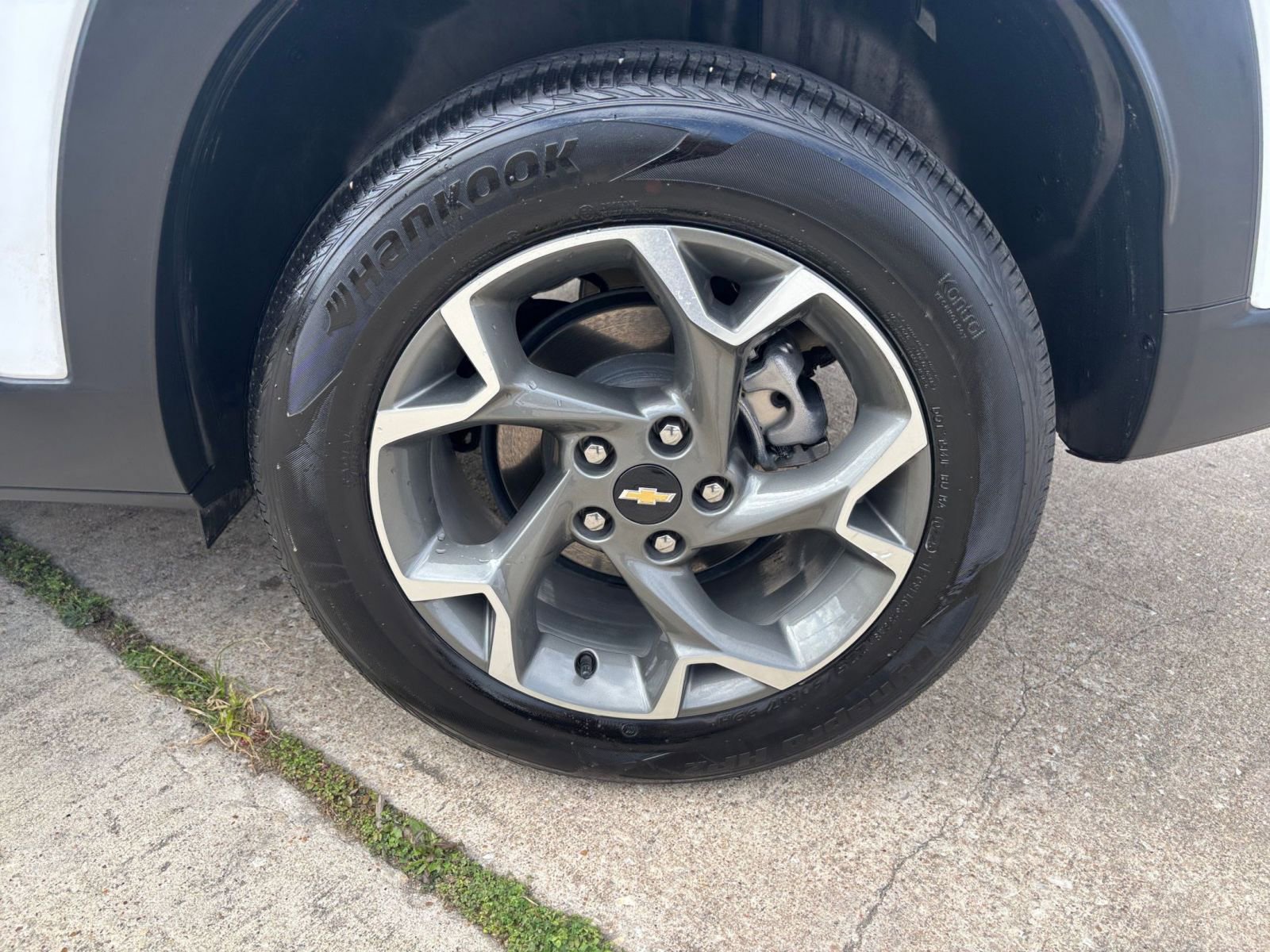 Thumbnail: 2025 Chevrolet Trax - 29