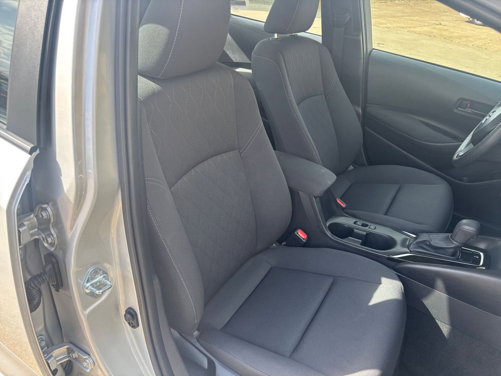 Thumbnail: 2025 Toyota Corolla - 34